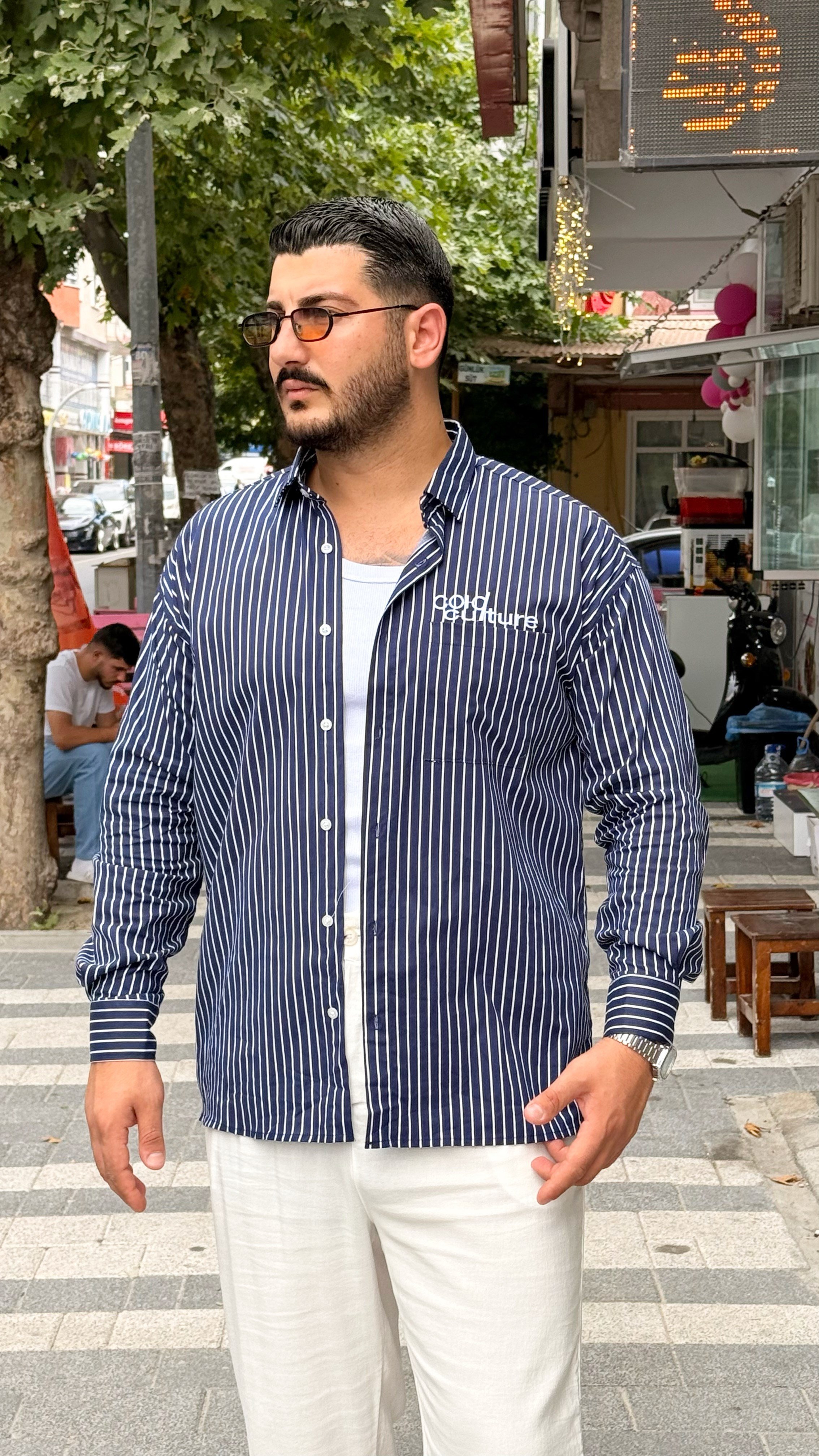 Çizgili Yazı Detaylı Gömlek Lacivert