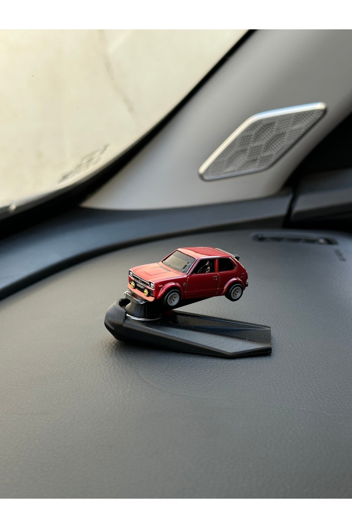 Honda Civic Kırmızı Metal Model Torpido Drifter Seti Torpido Süsü