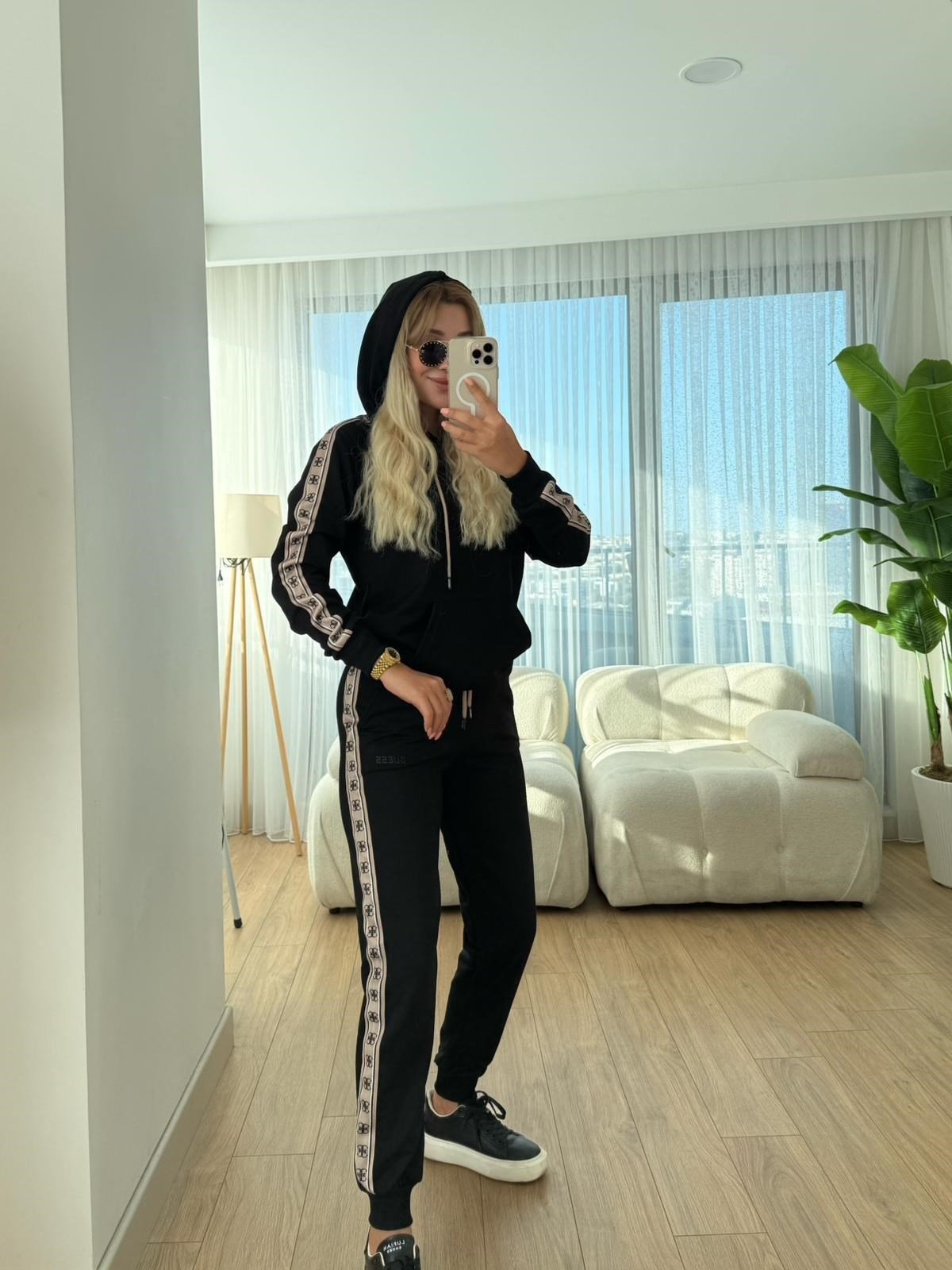 Girl kapşonlu siyah