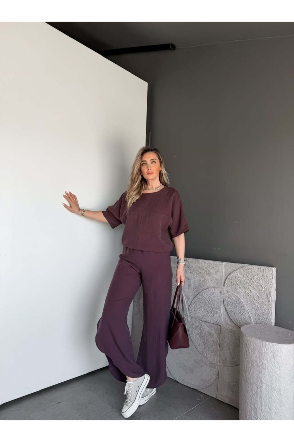 Premium Yırtmaç Detaylı Beli Büzgülü Takım