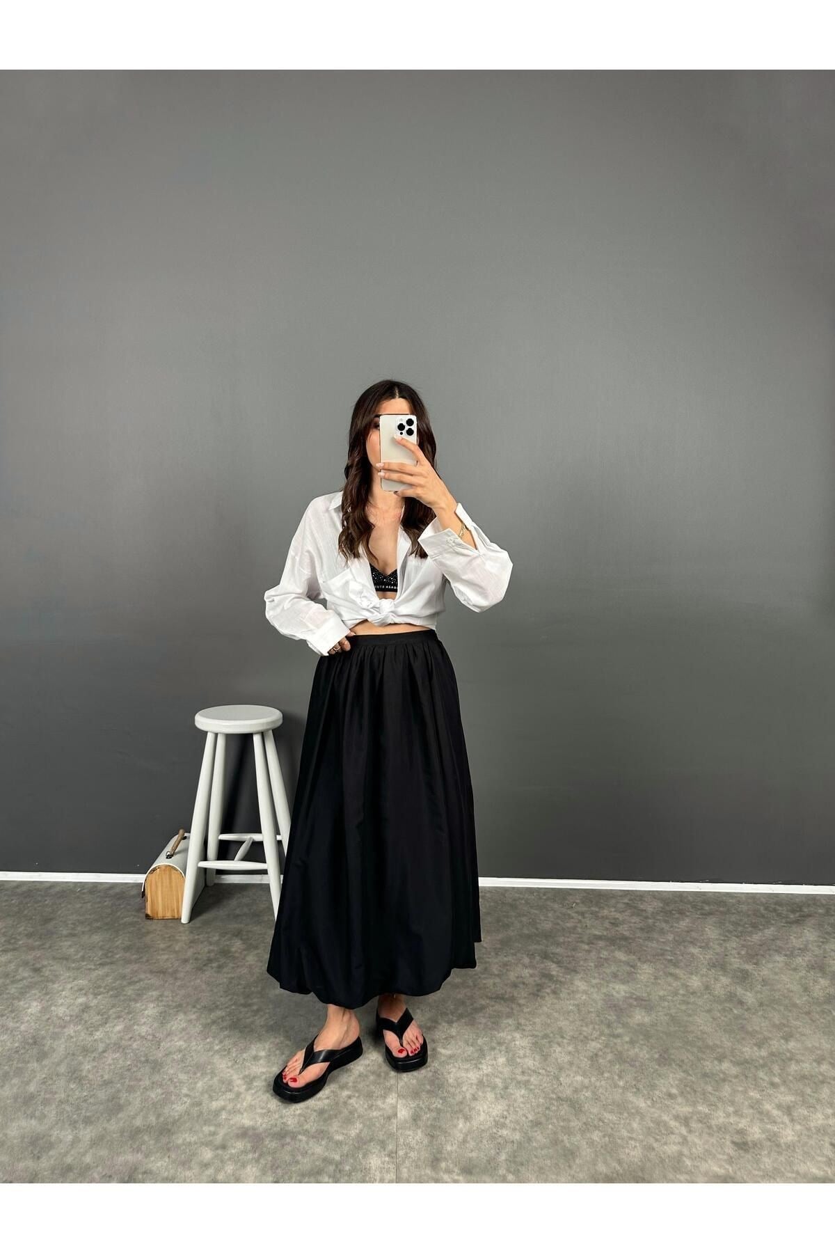 Siyah Beli Lastikli Poplin Yandan Cepli Etek