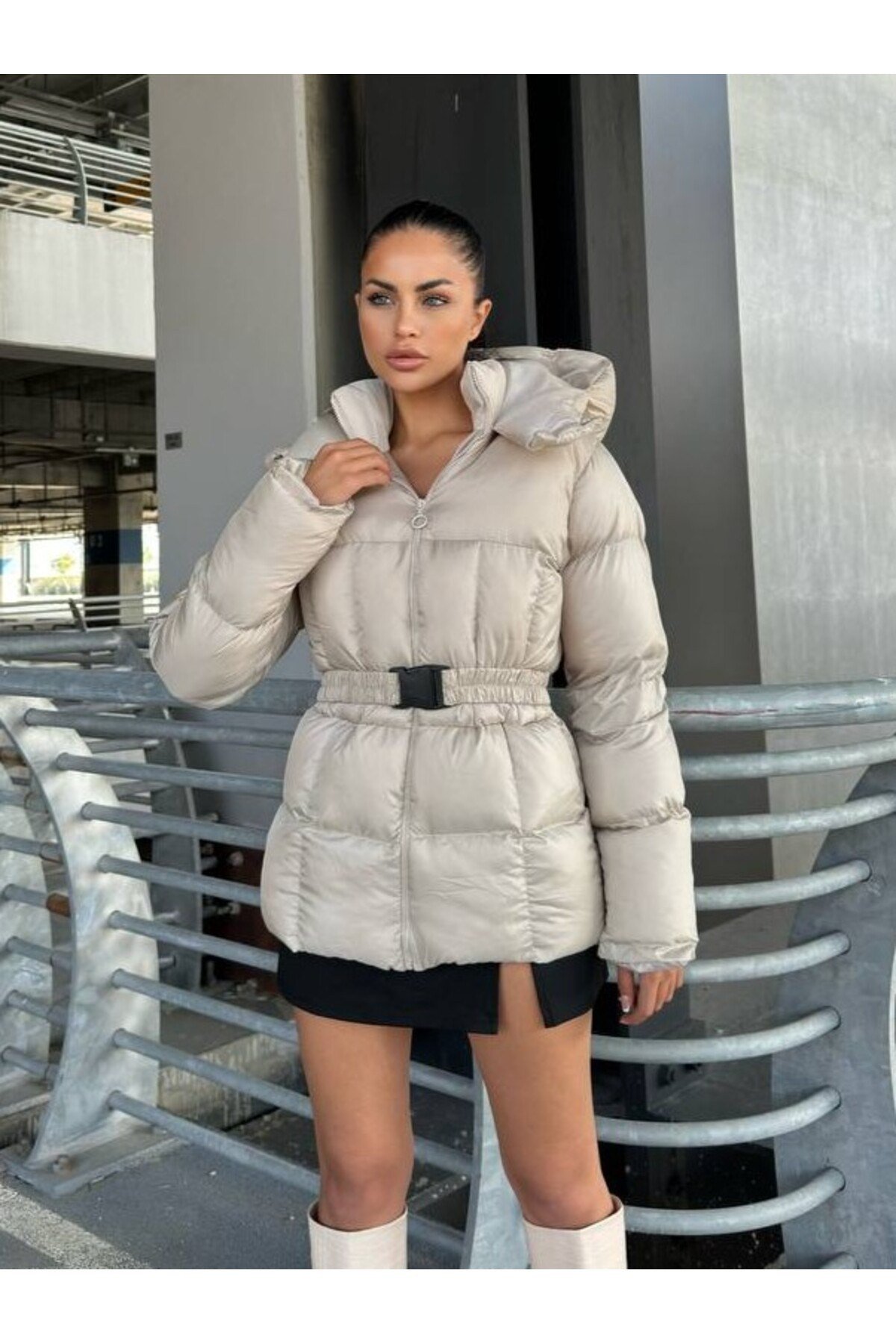 Waterproof Fabric İthal Kumaş Kapüşonlu Şişme Mont Su Geçirmez Kamşonlu Mont Rüzgar Geçirmez