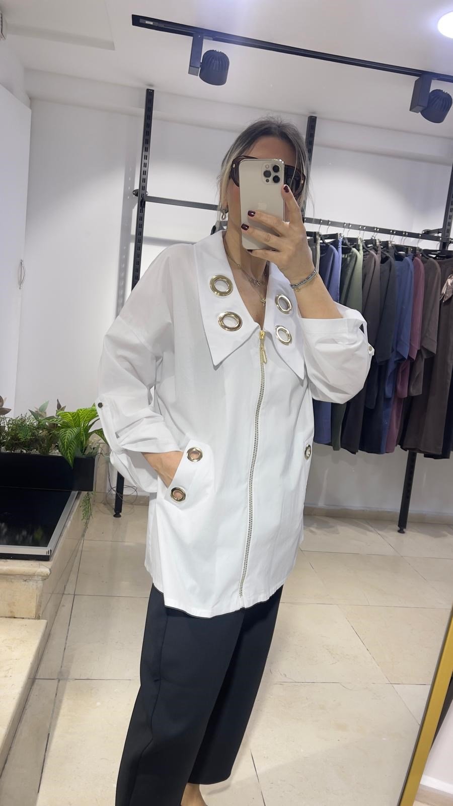 Kuş Gözü Detaylı Koton Gömlek Ekru