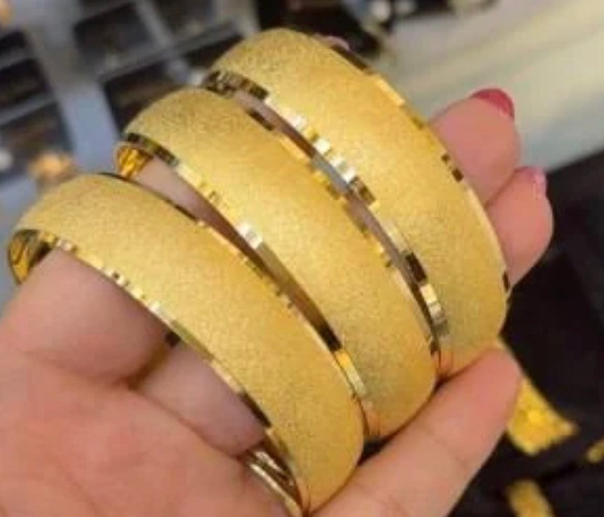 1.5 Cm kumlu Bilezik 3 adet