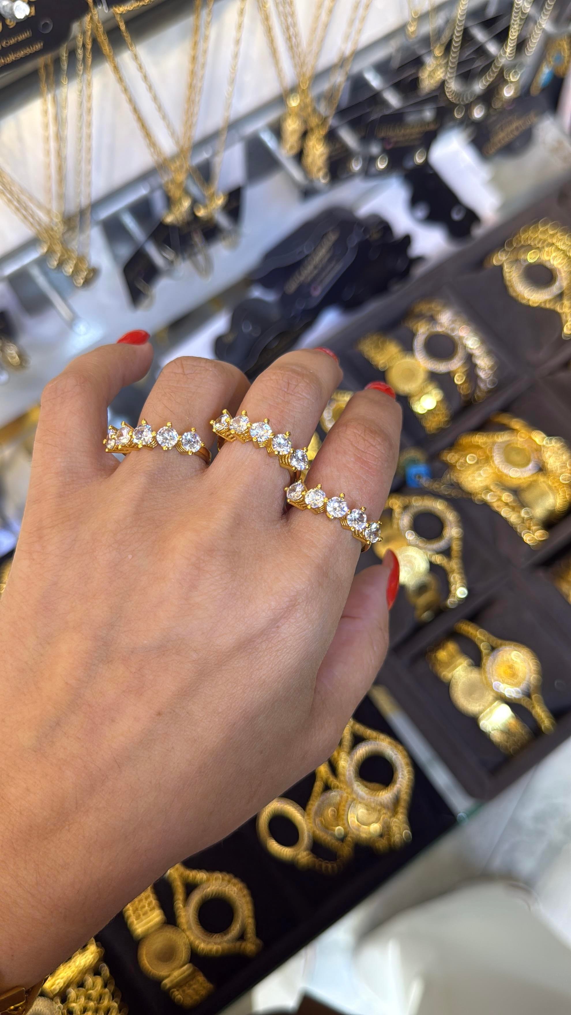 Bestas yuzuk