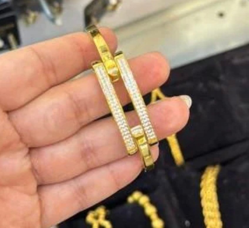 TASLI 2 SIRA KABURGA KELEPCE