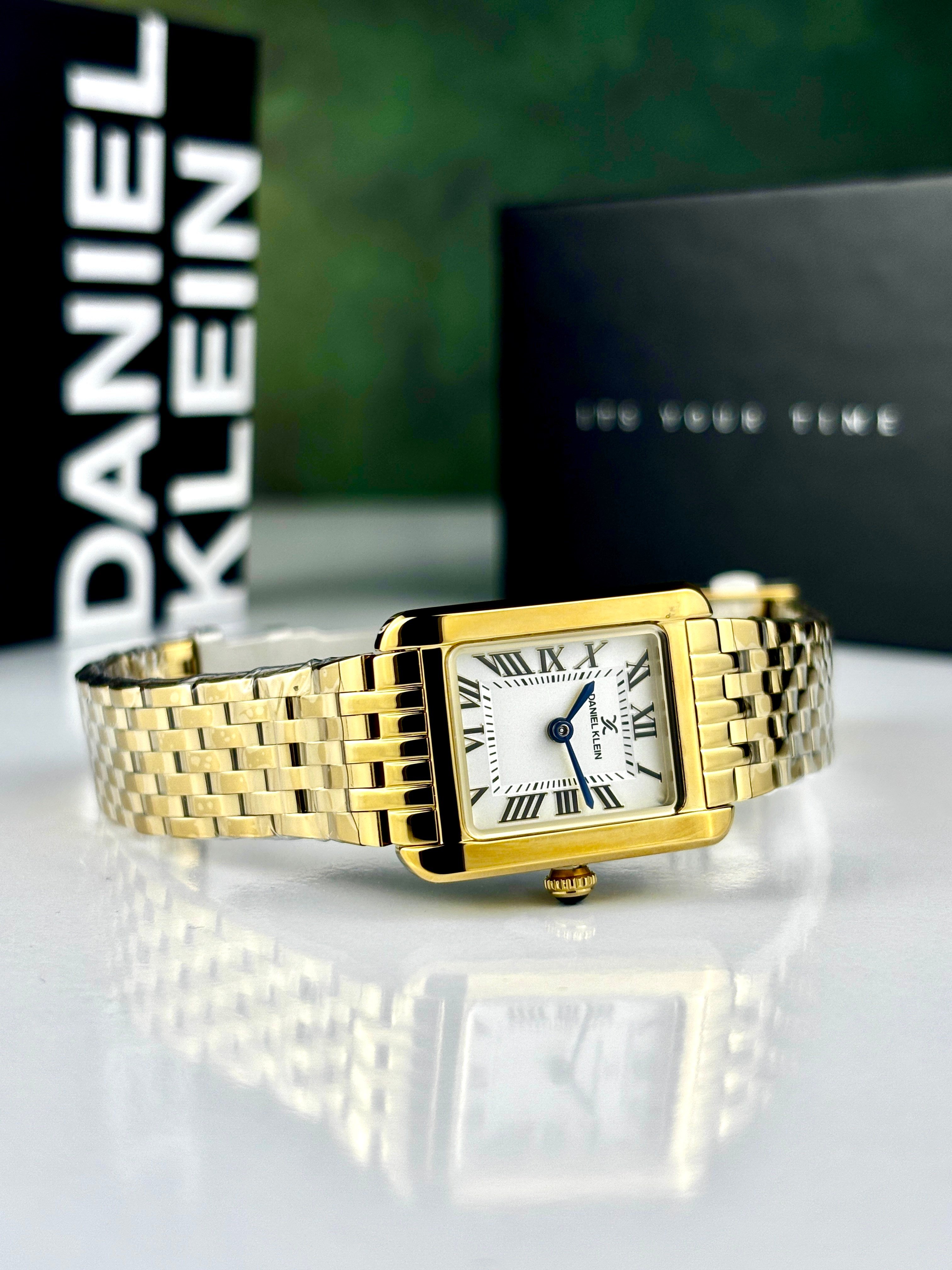 DANIEL KLEIN DK.1.13786-3 “BEYAZ KADRAN” KADIN KOL SAATİ