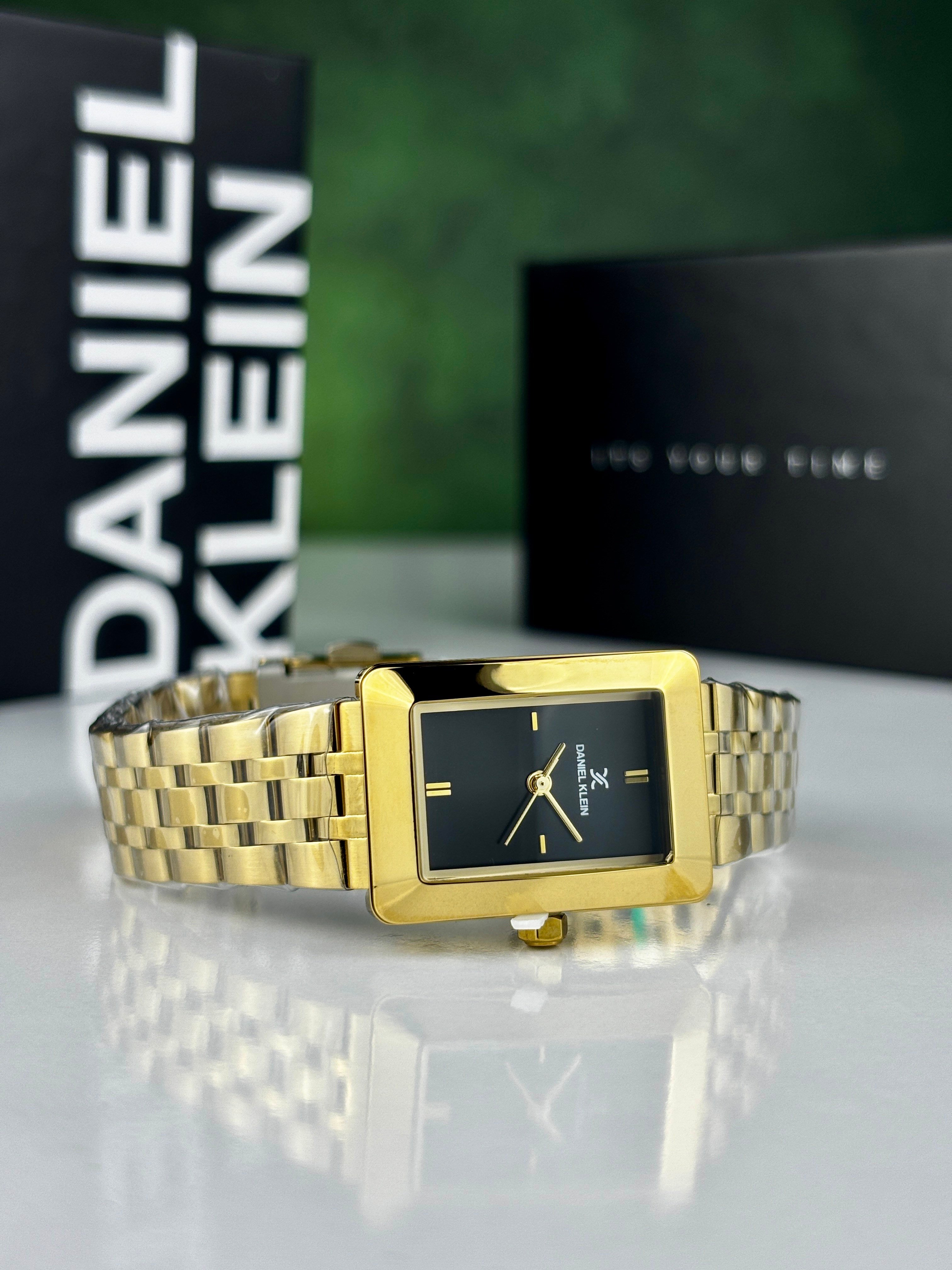 DANIEL KLEIN DKE.1.10821-5 “SİYAH KADRAN” KADIN KOL SAATİ