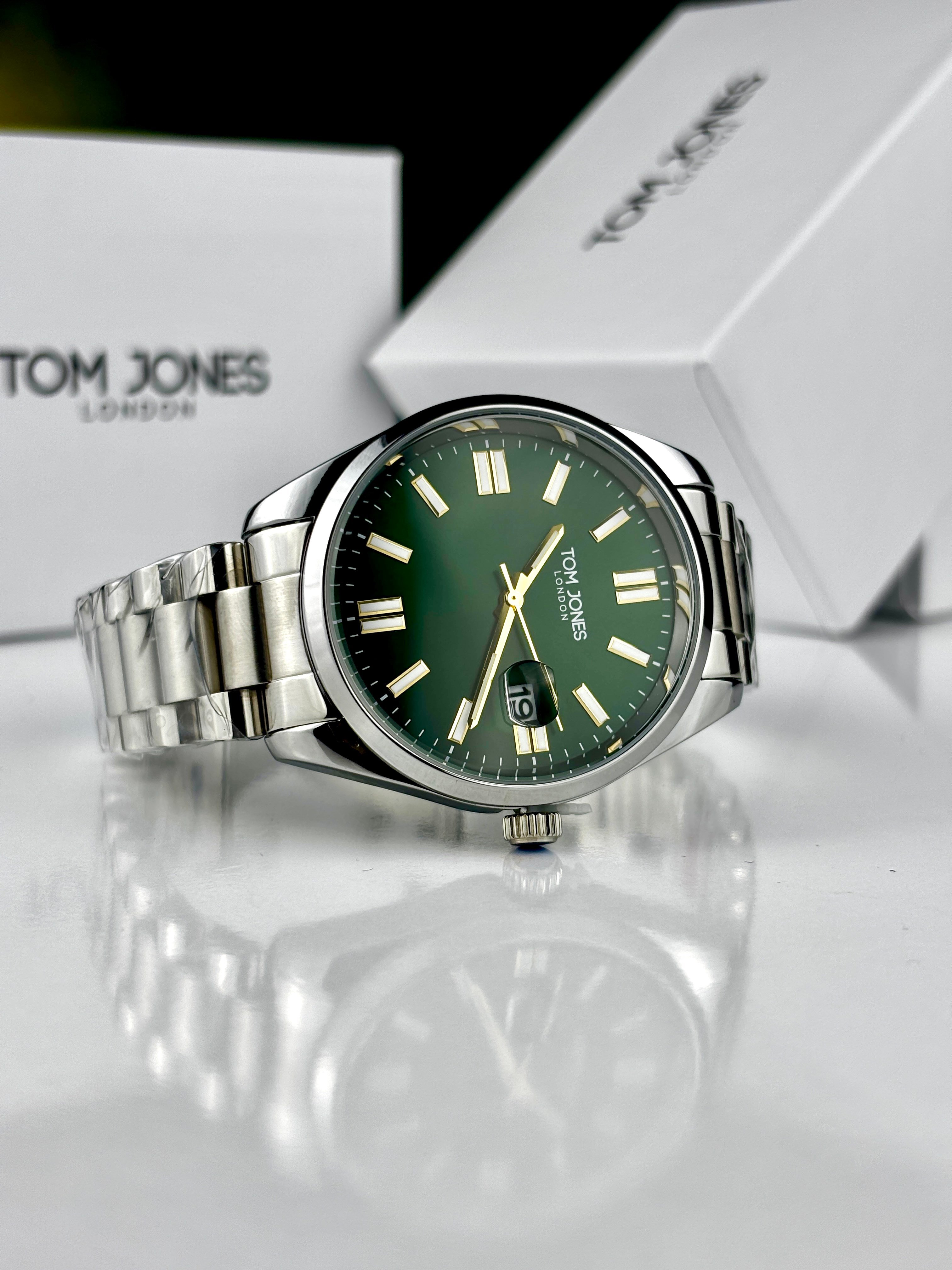 TOM JONES TJ.3.10068-4 
