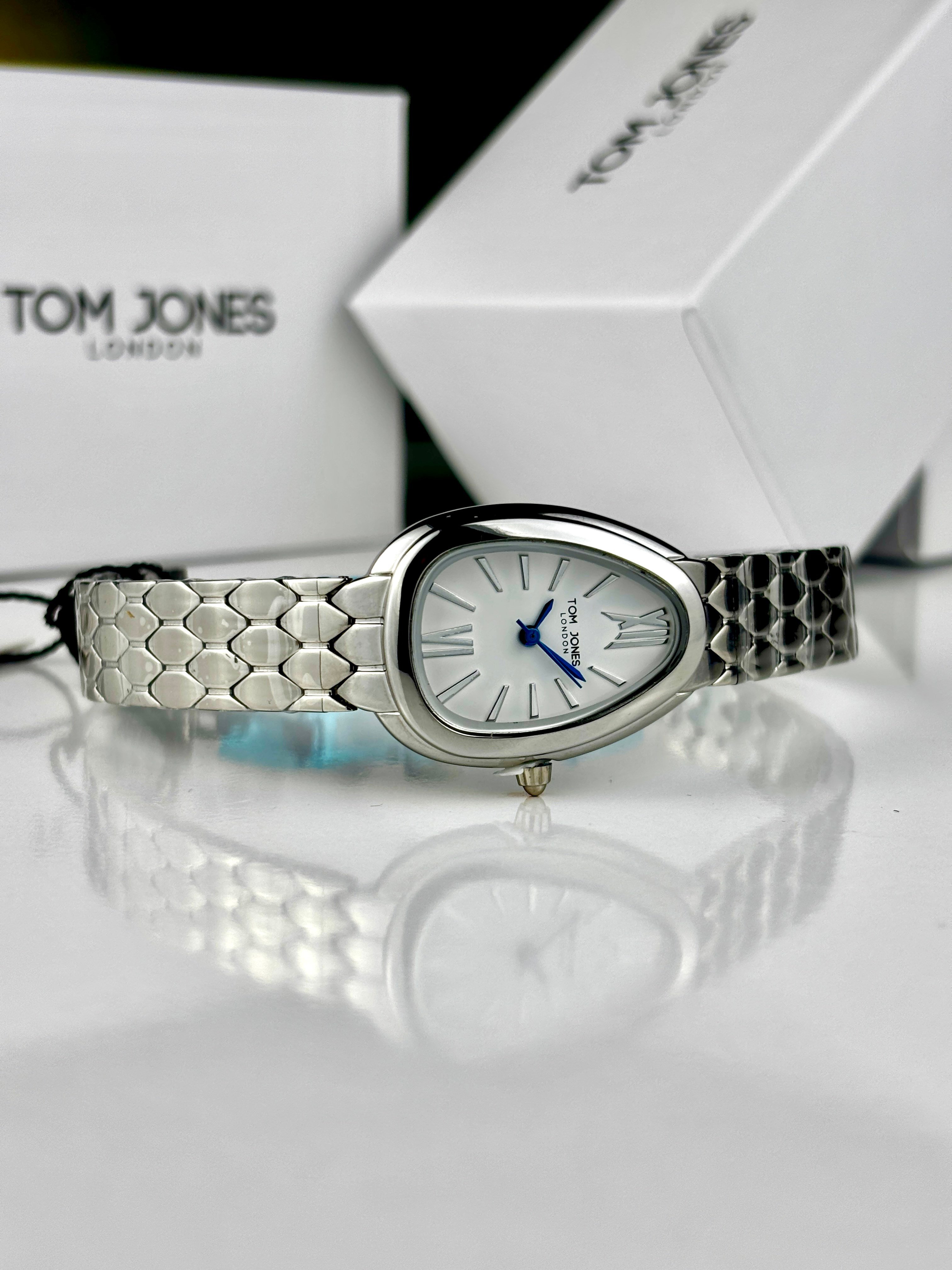 TOM JONES TJ.3.10039-1 KADIN KOL SAATİ