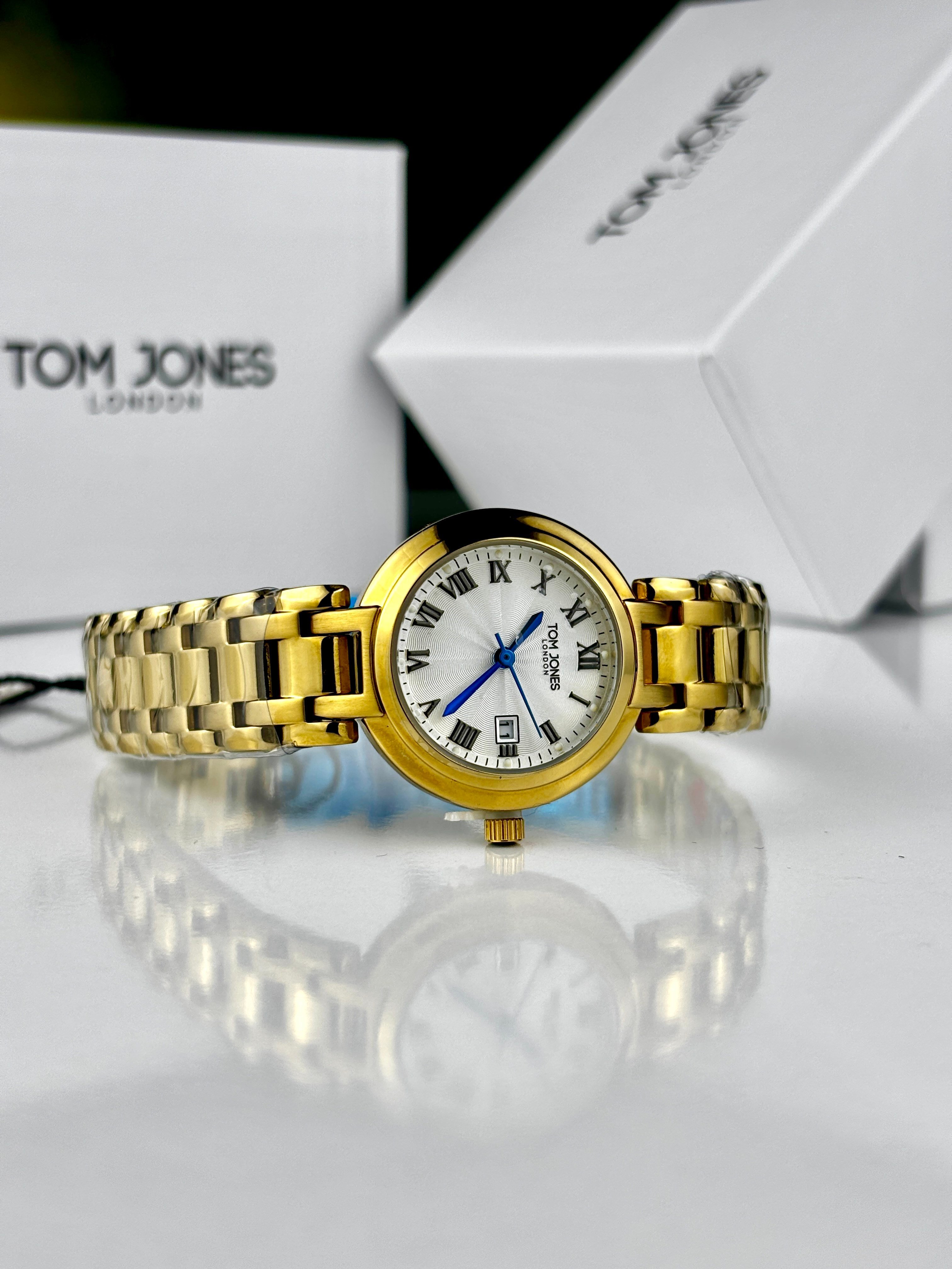 TOM JONES TJ.3.10041-2 