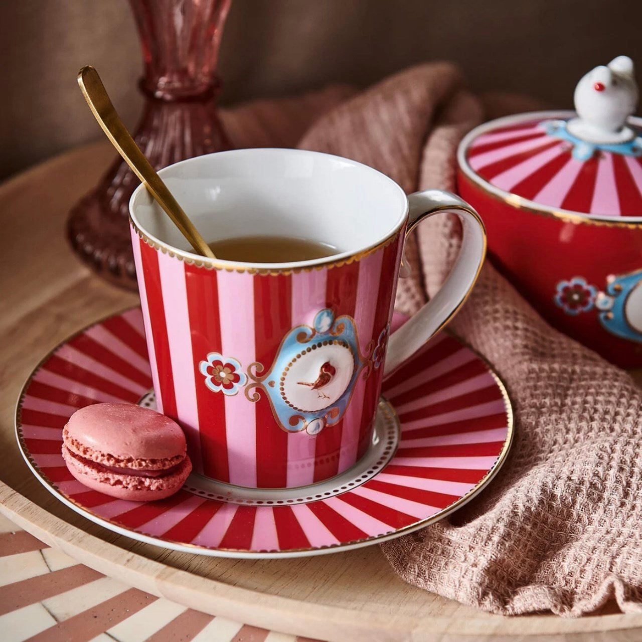 Pip Studio Kırmızı Porselen Kupa 250 Ml