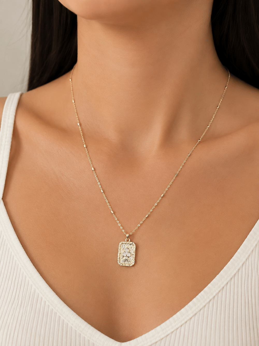 Elara Gold Kolye 