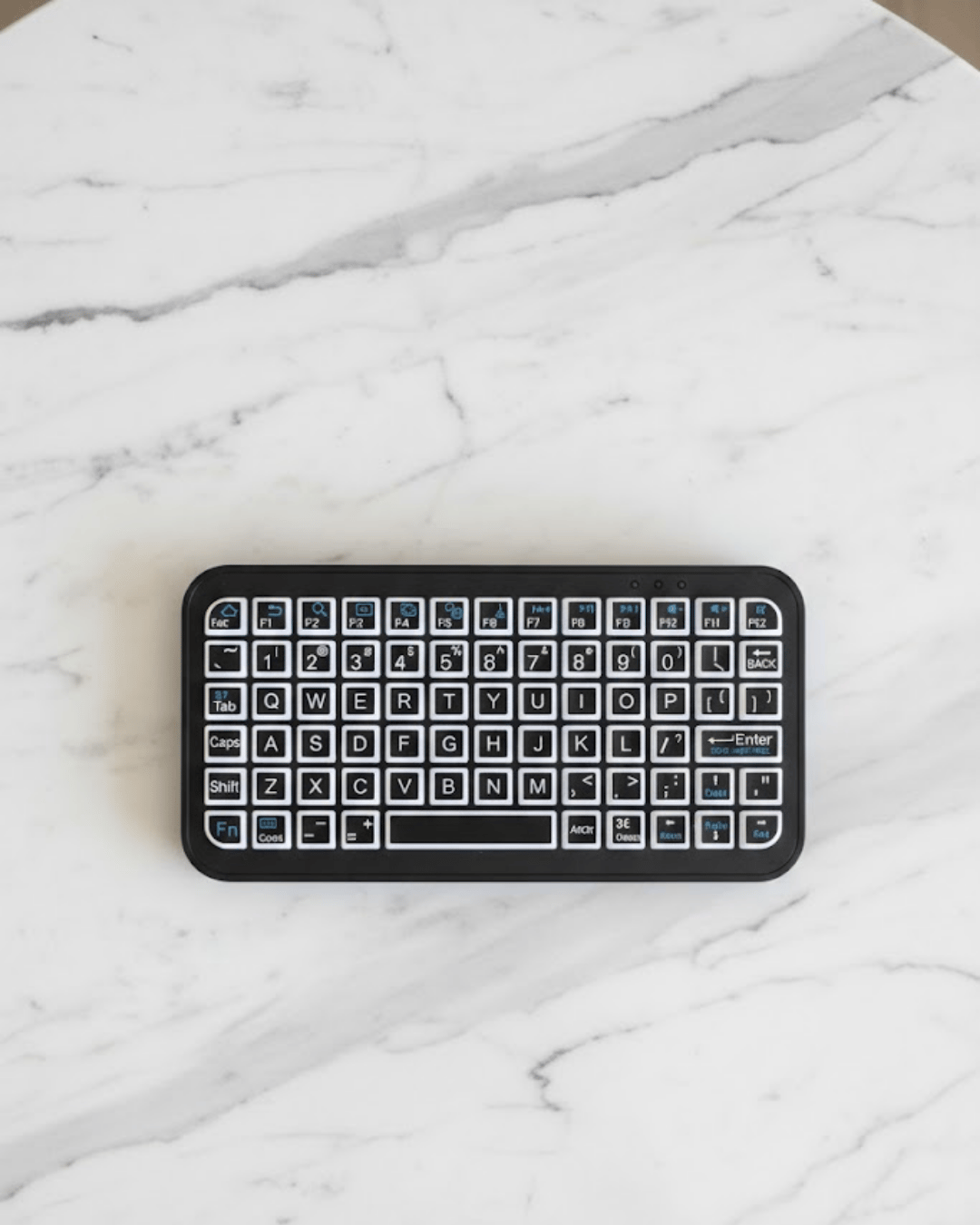 Siyah Kablosuz Mini RGB Işıklı Klavye Bluetooth 5.2 İnce Tasarım