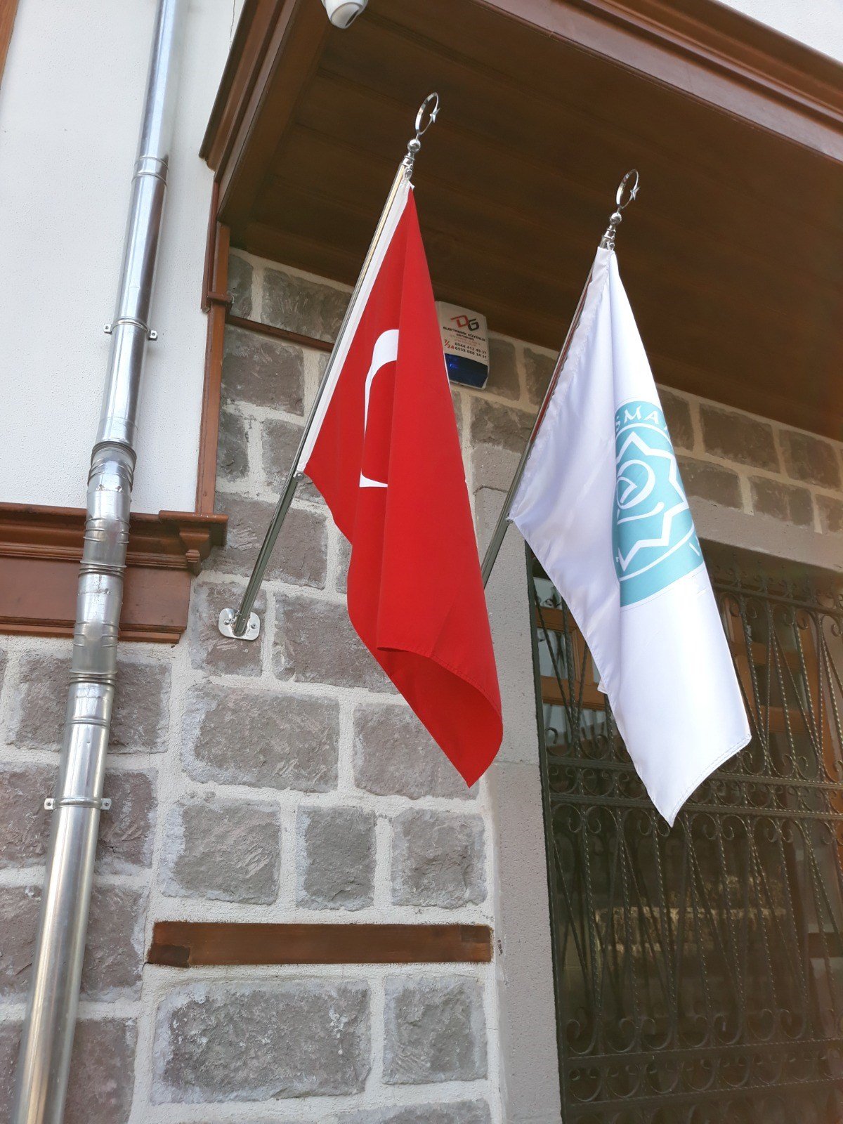 Duvar Tipi Bayrak Direği Ayyldız Dahil (115 cm)