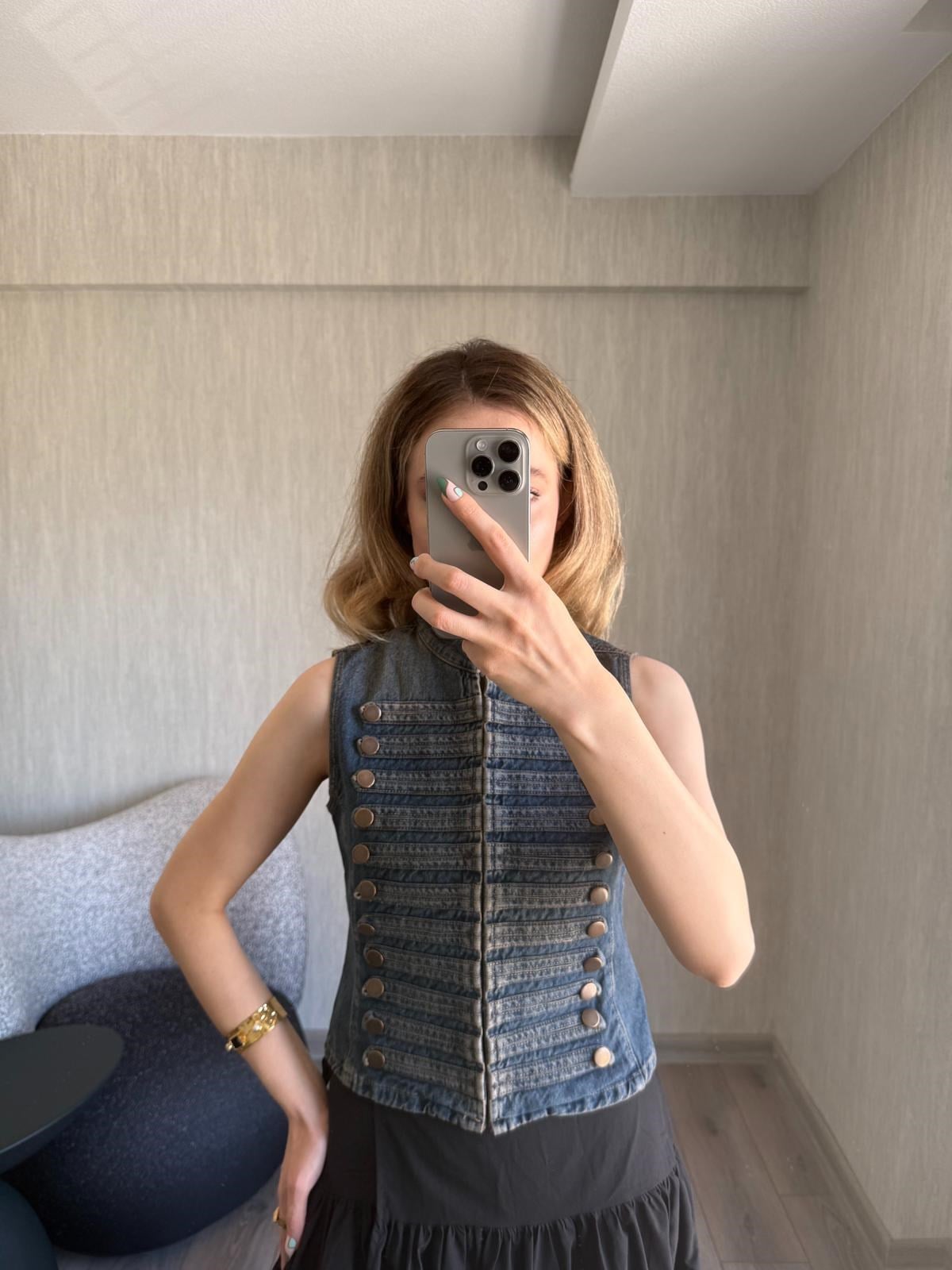 Mavi Napolyon Model Gold Düğme Detaylı Denim Yelek