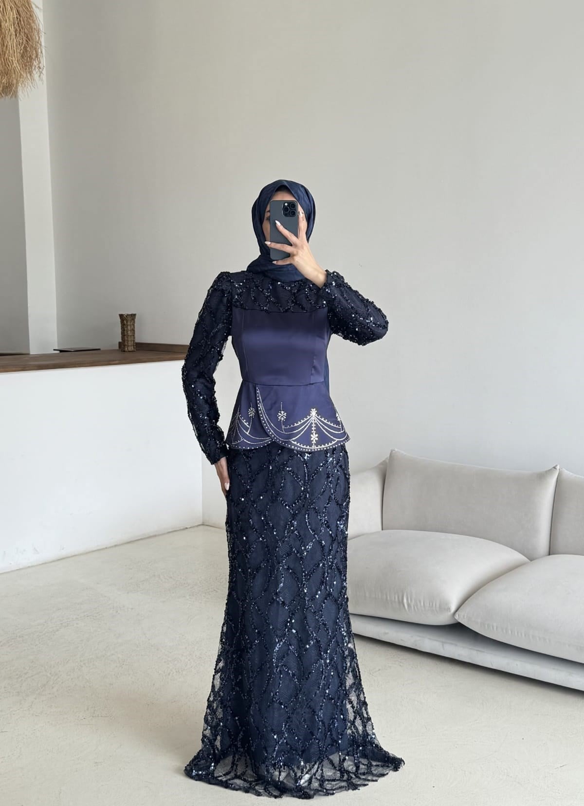 Başak Abiye Lacivert