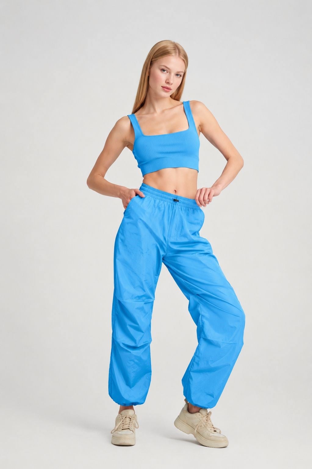 TURKUAZ PARAŞUT