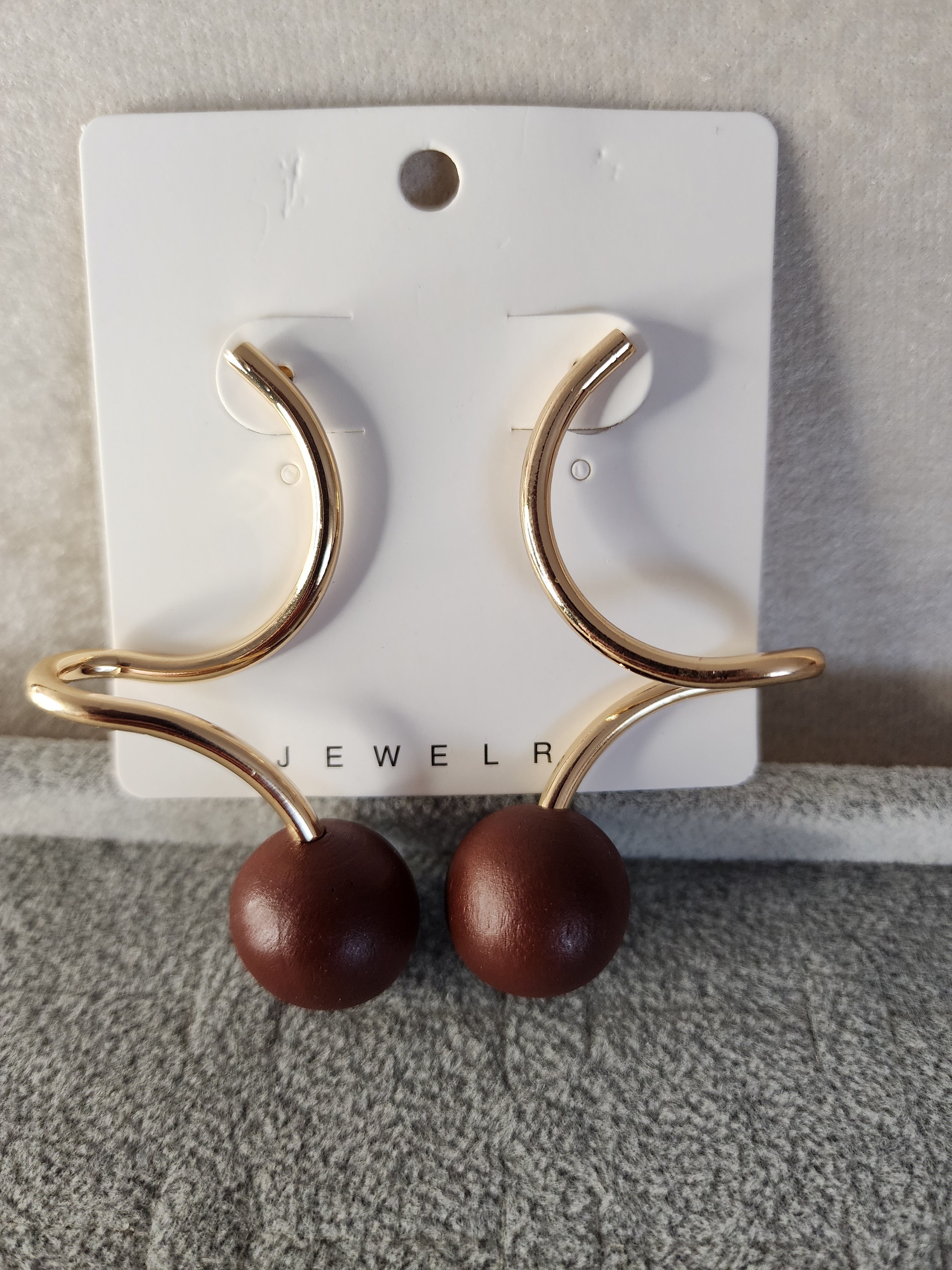 Nova Terra Küpe 01