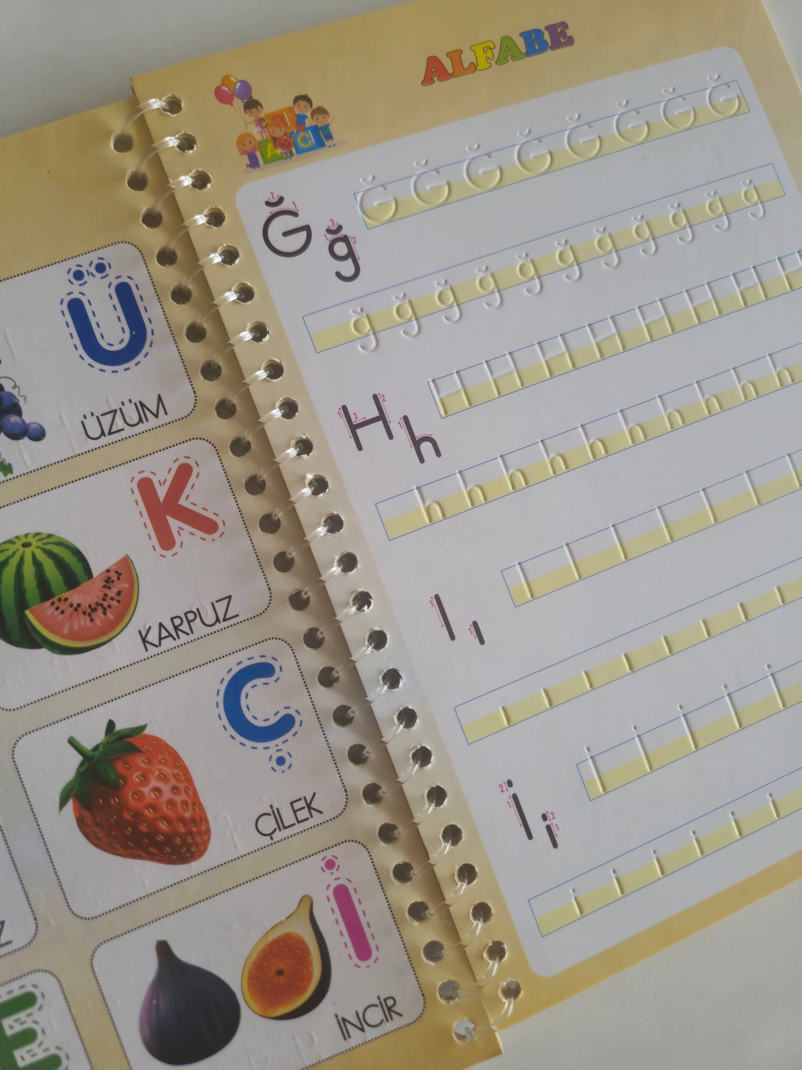 Harfleri | Sayıları ve Çizmeyi Öğreten 3'lü Alıştırma Kitabı - Oluklu(Kabartmalı) Sihirli Uçan Kalemli