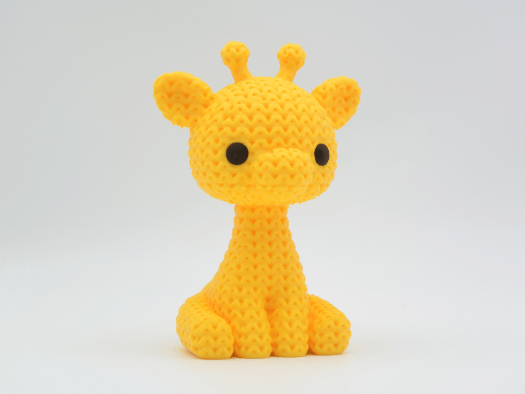 orgu-zurafa-dekoratif-figur-8e010d.png
