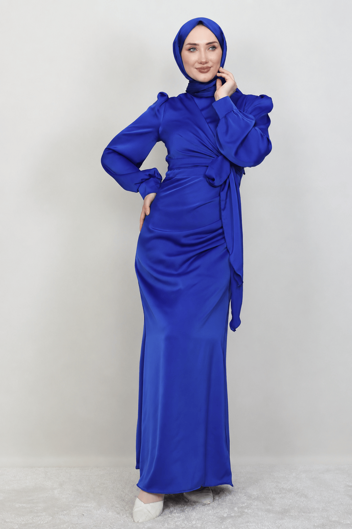 Roya Model Yandan Bağlamalı Saten Abiye-Saks Mavi