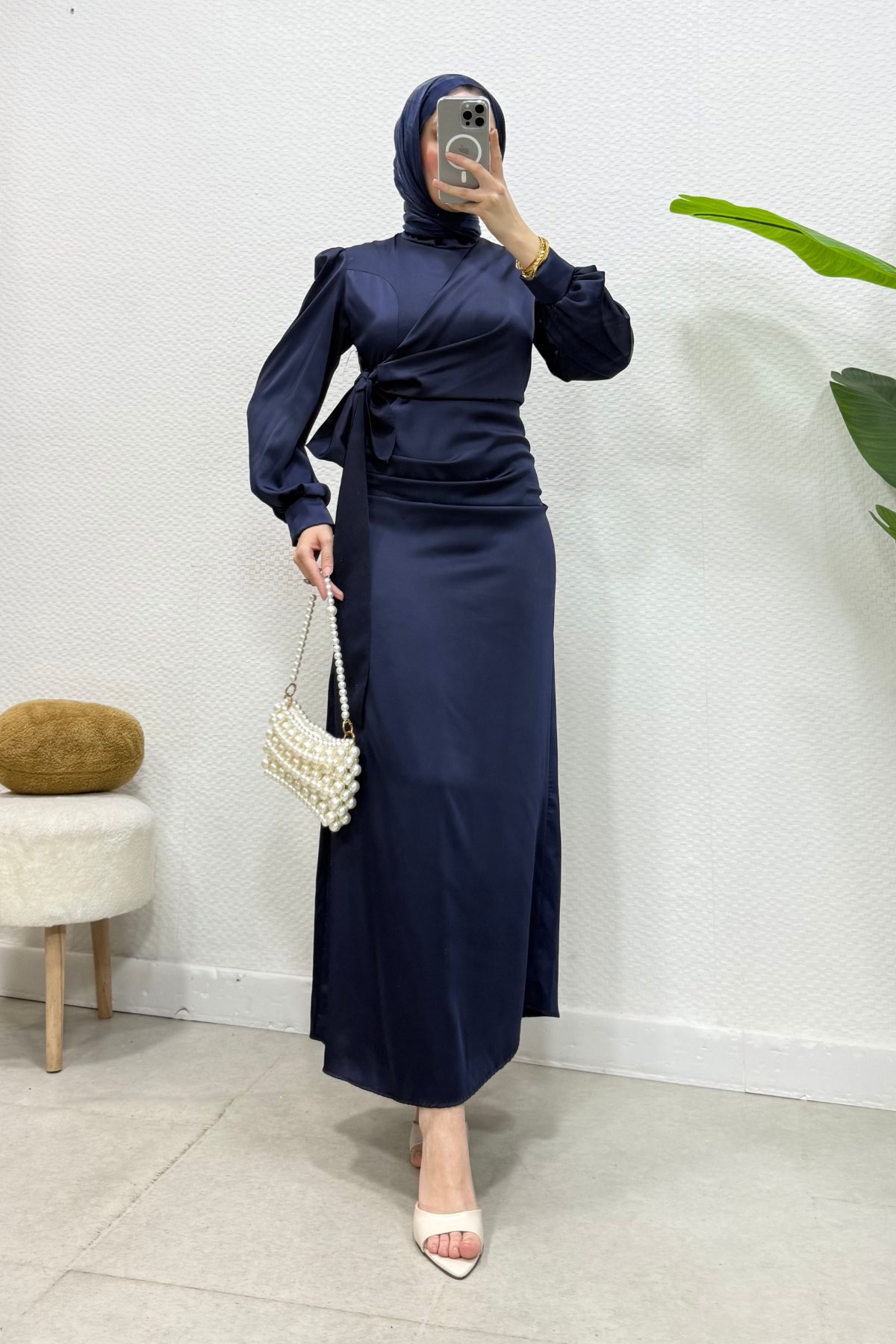 Roya Model Yandan Bağlamalı Saten Abiye-Lacivert