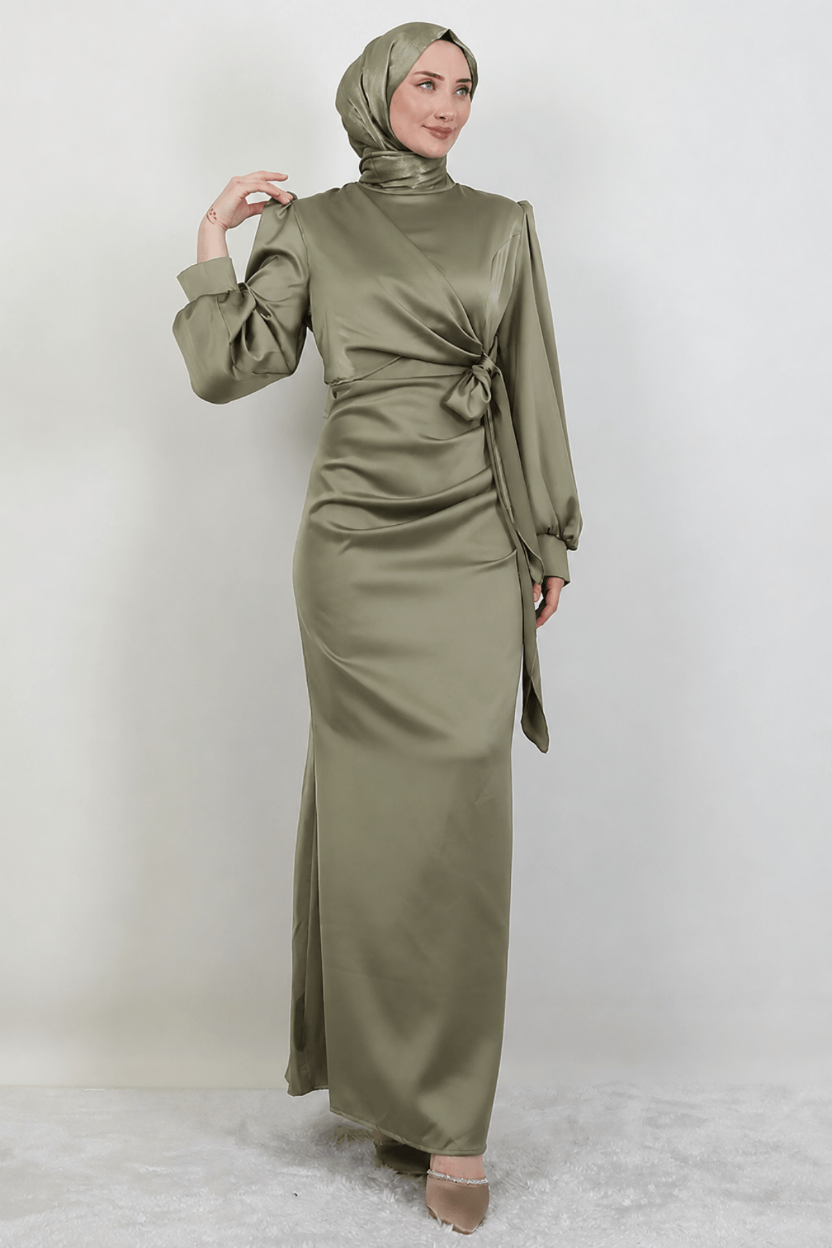 Roya Model Yandan Bağlamalı Saten Abiye-Haki