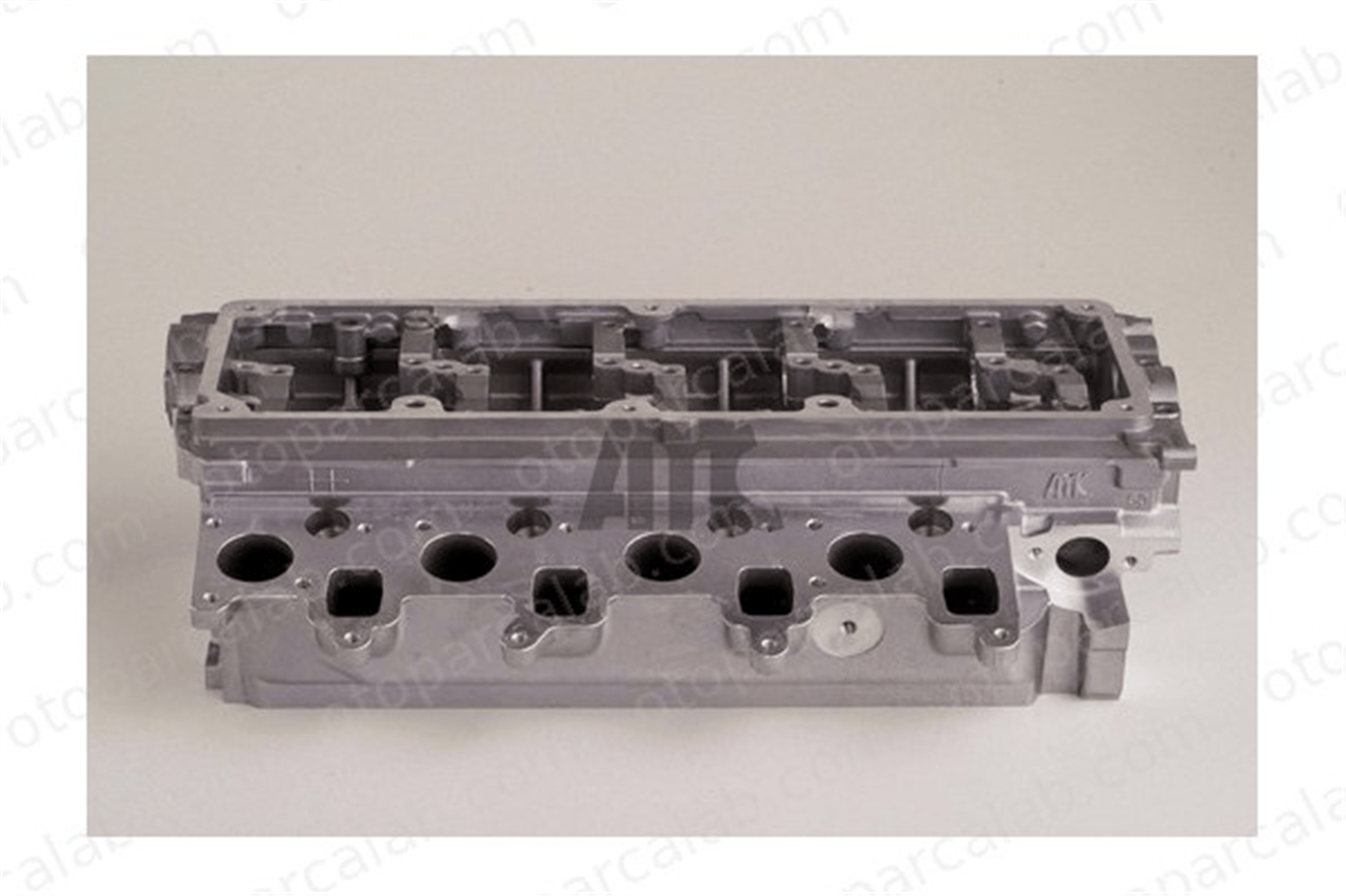 AMC 908727 Silindir Kapağı VW MULTIVAN T5 MULTIVAN T6 3L103351D 03L103351D
