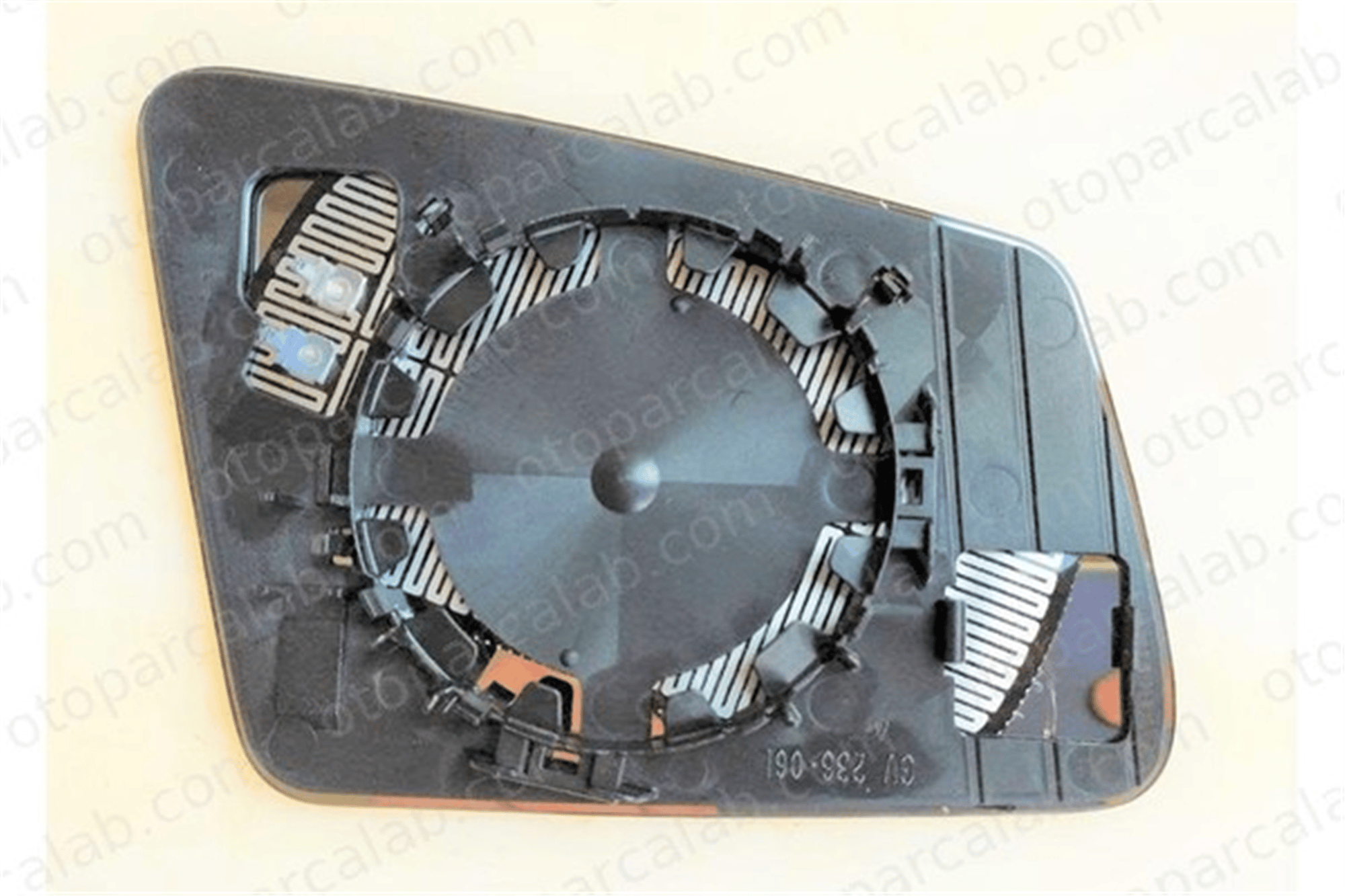 ART MG009.9524 Ayna Camı Dış Sol MERCEDES-BENZ CLA Coupe CLA Shooting Brake 2048102976 2128100121