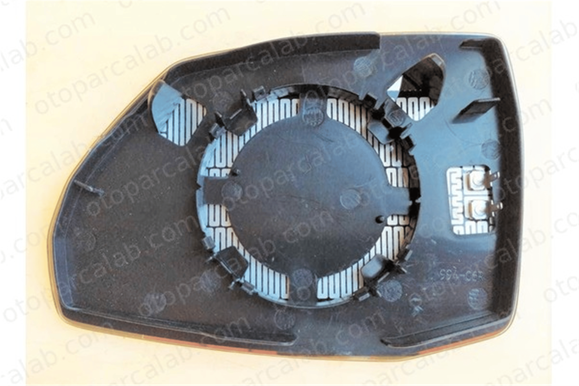 ART MG026.6325 Ayna Camı Dış Sağ AUDI Q5 Q7 4M0857536B 4M0857536L