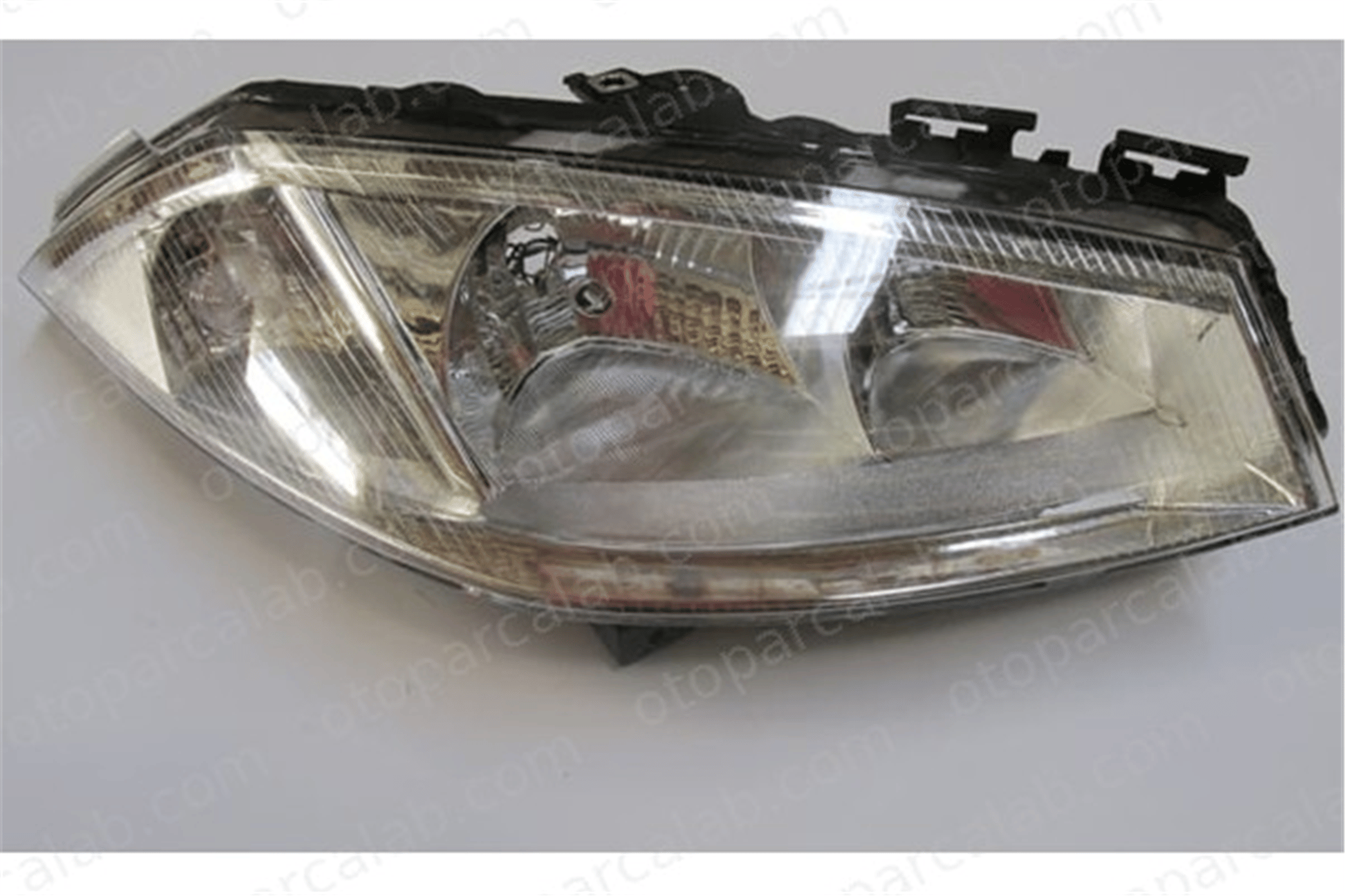 AYFAR 1444-1001 Far Sağ RENAULT MEGANE II MEGANE II Sedan 7701064017 260108053R