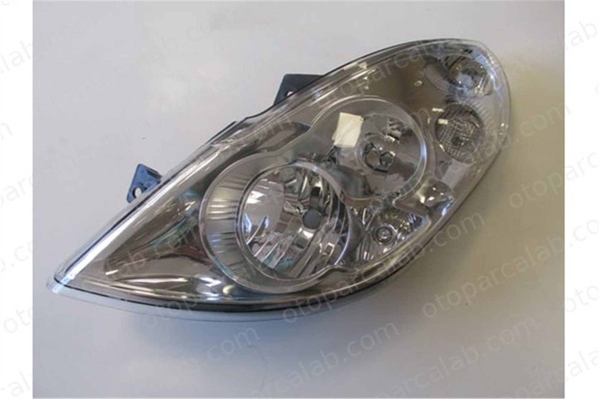AYFAR 1497-1002 Far Sol OPEL MOVANO B Panelvan/Van MOVANO B Platform şasi 260608210R 4419525