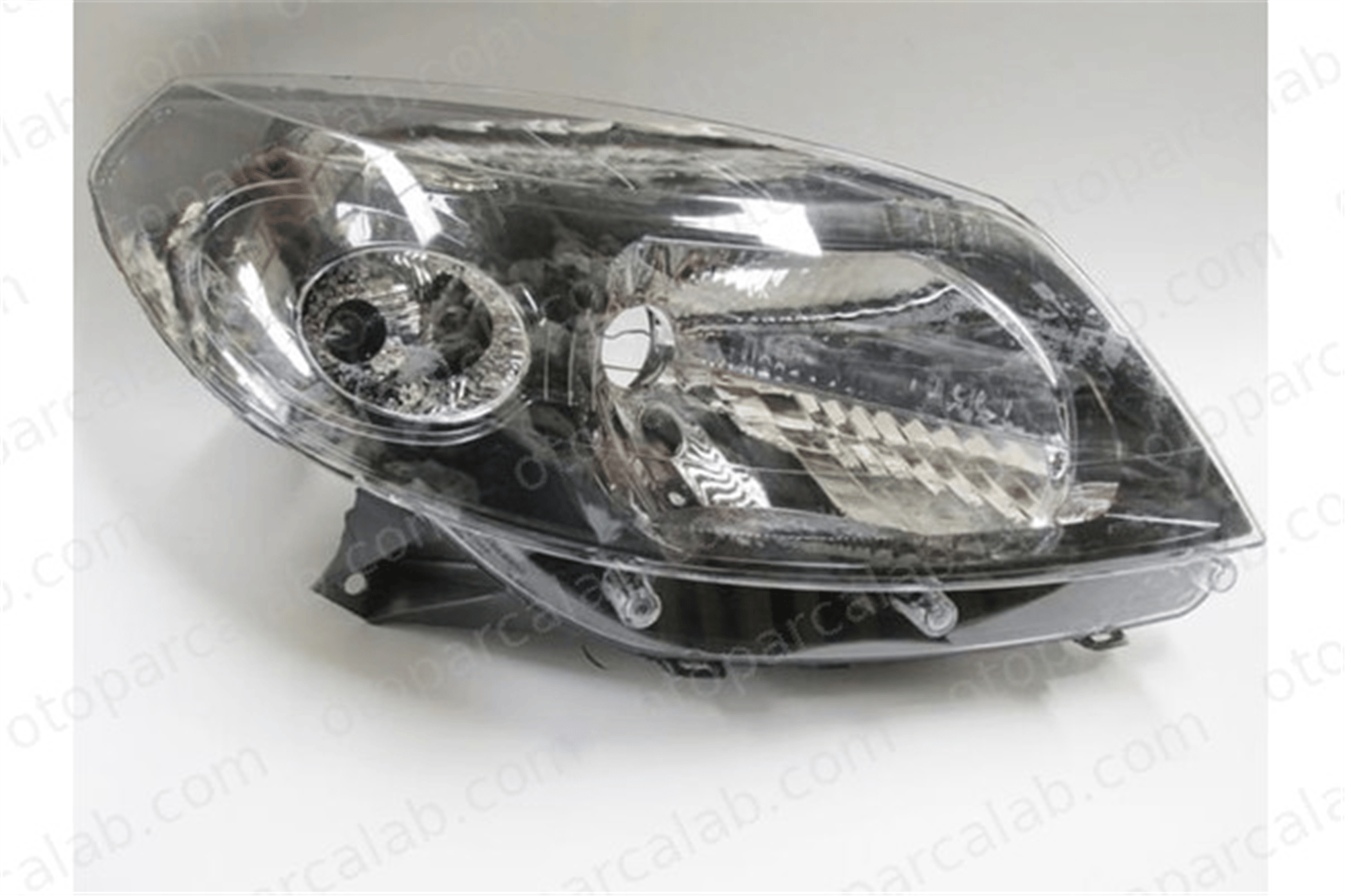 AYFAR 1503-1003 Far Sağ DACIA SANDERO RENAULT SANDERO/STEPWAY I 260104793R 8200526422