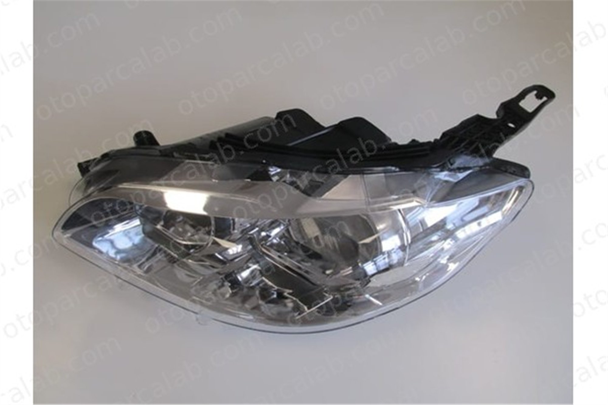 AYFAR 1567-1004 Far Sol PEUGEOT 301 9675138880