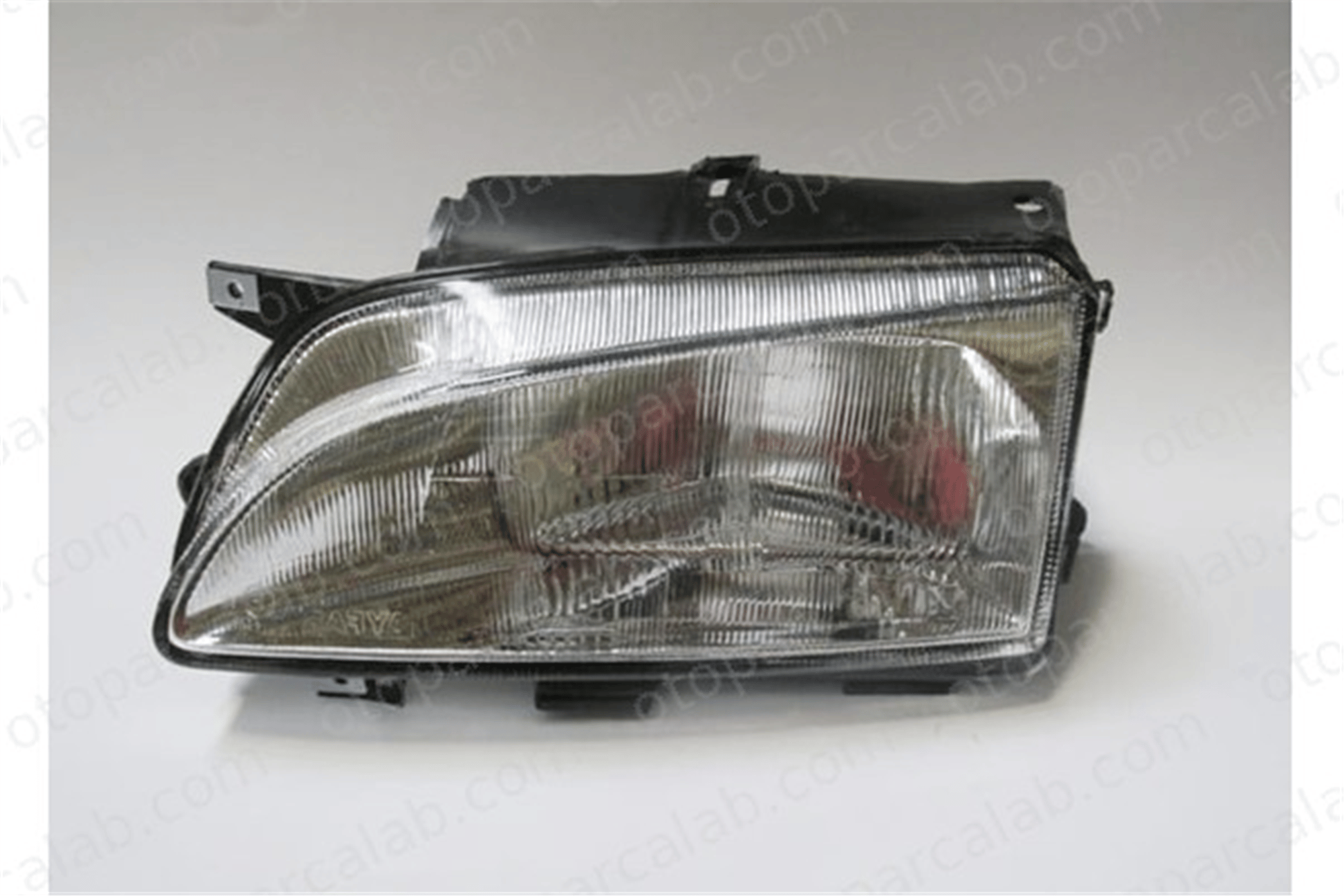 AYFAR 1576-1002 Far Sol PEUGEOT PARTNER Kasa/büyük limuzin PARTNER MPV 6204P8