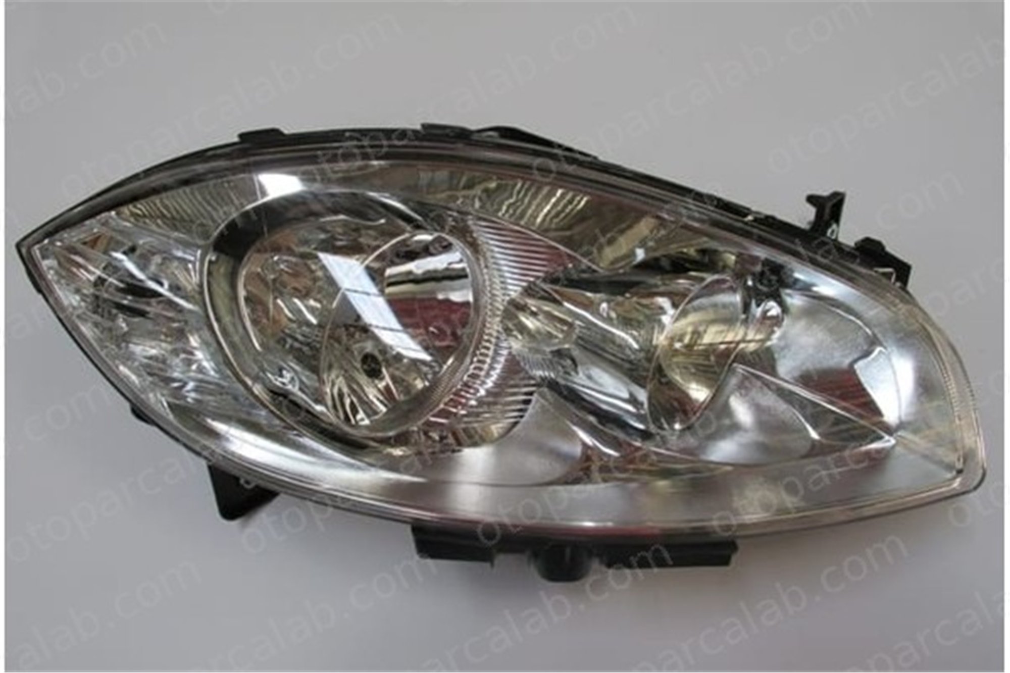 AYFAR 1882-1001 Far Sağ FIAT LINEA 52084243 51776317