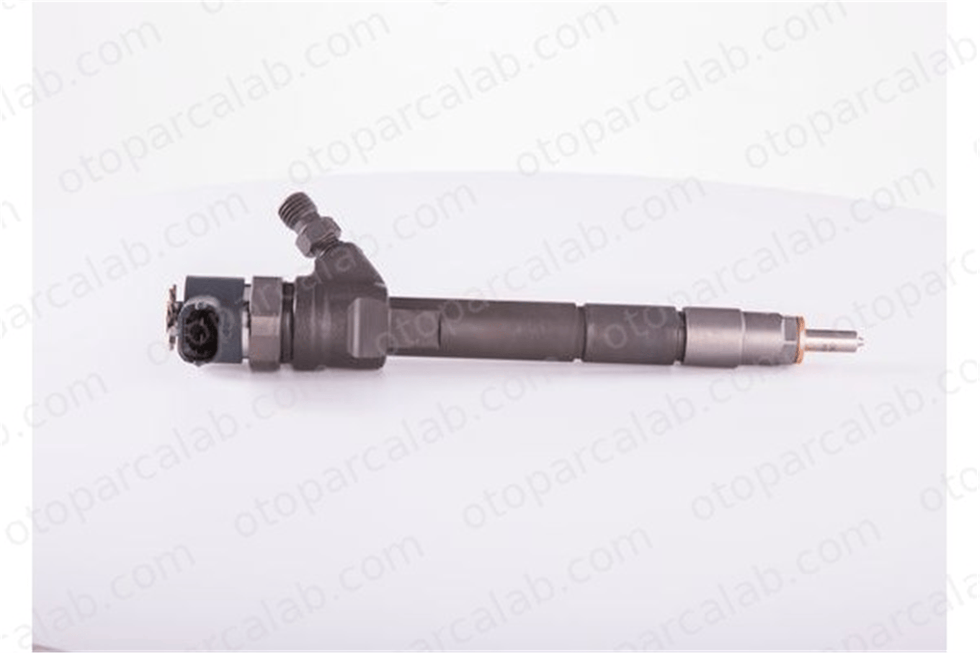 BOSCH 0 445 110 634 Enjektör RENAULT MASTER III Panelvan/Van OPEL MOVANO B Panelvan/Van 166095586R 8200912052