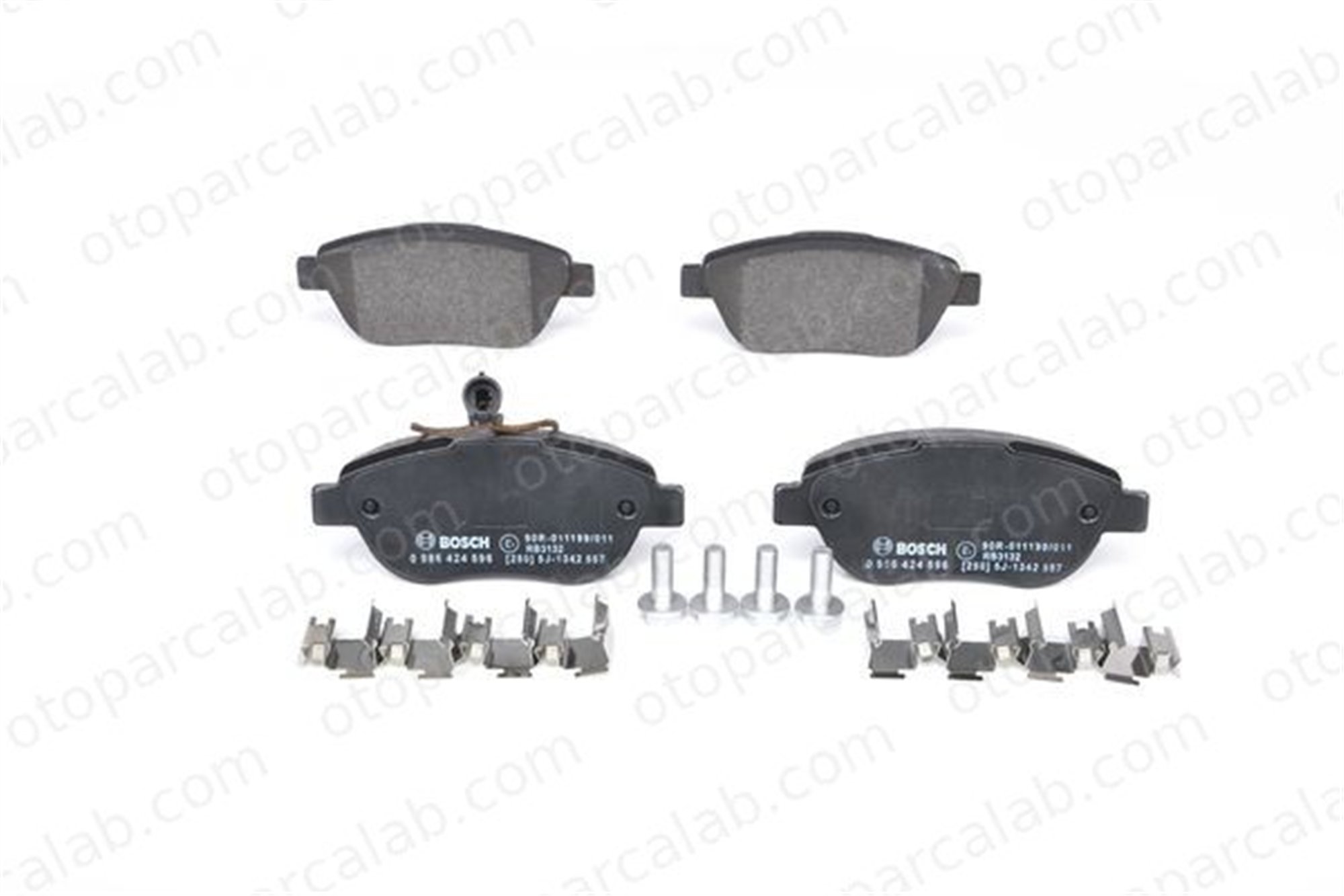 BOSCH 0 986 424 596 Fren Disk Balata Ön FIAT STILO Multi Wagon DOBLO Cargo 71770094 71770106