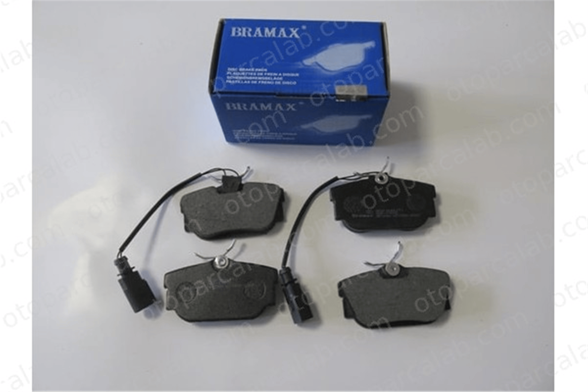 BRAMAX 1150-6360B Fren Disk Balata Arka VW TRANSPORTER T4 Minibüs/Otobüs TRANSPORTER T4 Panelvan/Van 7D0698451B 1109015