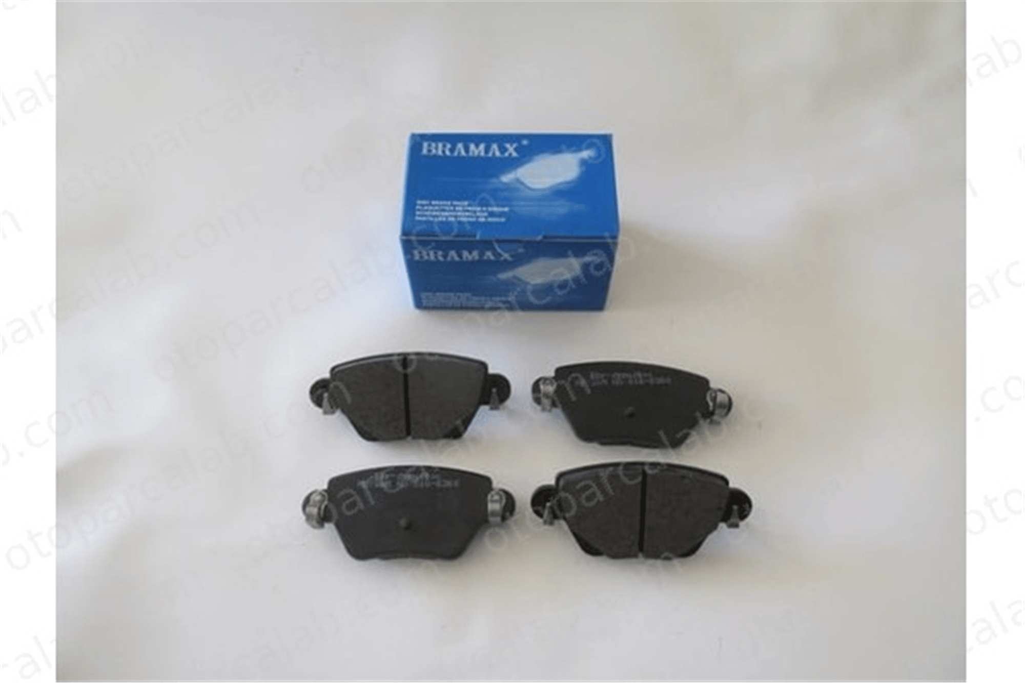 BRAMAX 816-6360 Fren Disk Balata Arka FORD MONDEO III MONDEO III Sedan 1S712M008AD 1121892