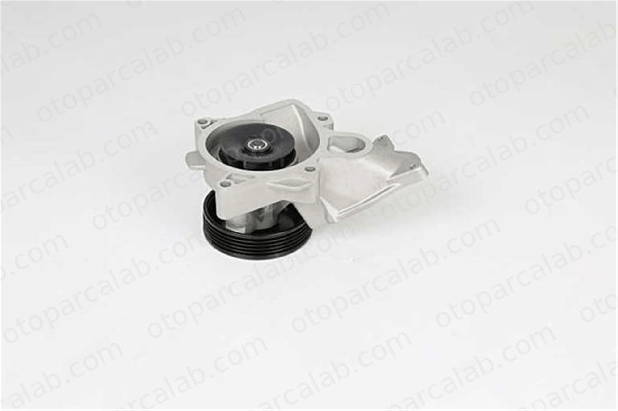 BSG 15-500-016 Devirdaim Su Pompası MG MG ZT MG ZT- T PEB102440 GWP2604