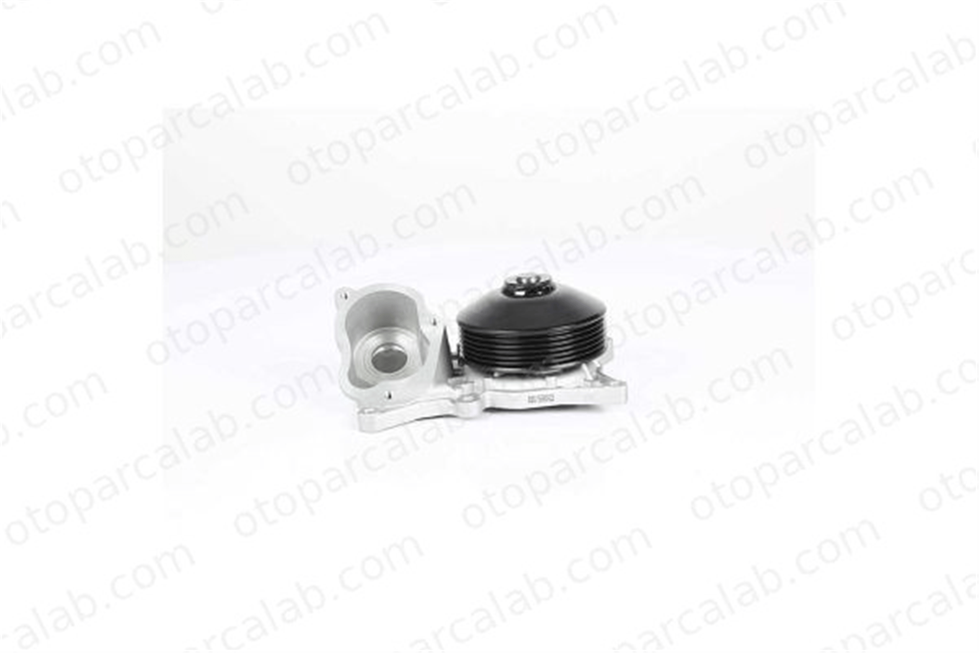 BSG 15-500-023 Devirdaim Su Pompası BMW 5 Touring 3 11518516205