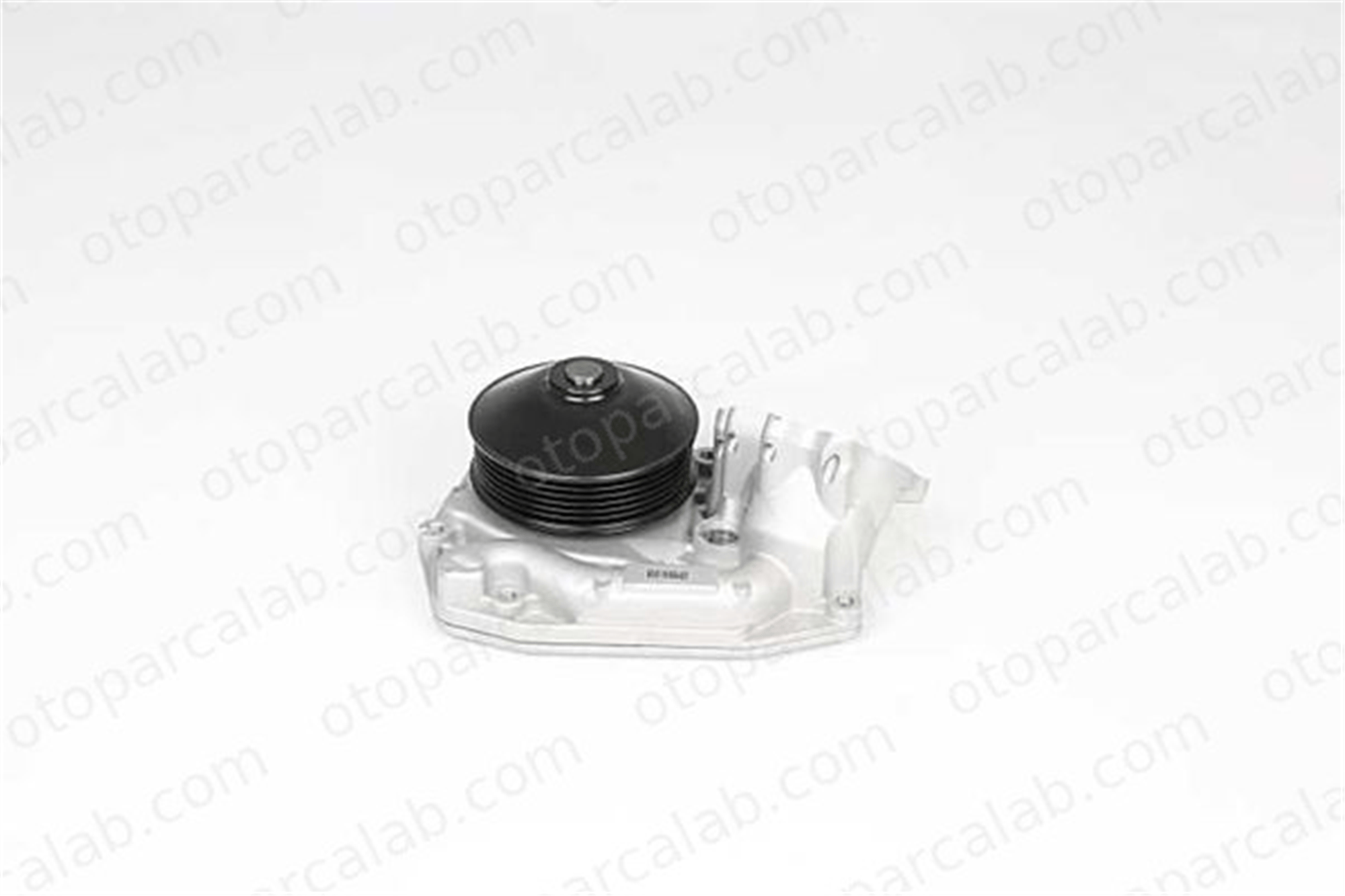 BSG 15-500-027 Devirdaim Su Pompası BMW 1 2 Coupe 11518591016 8591016