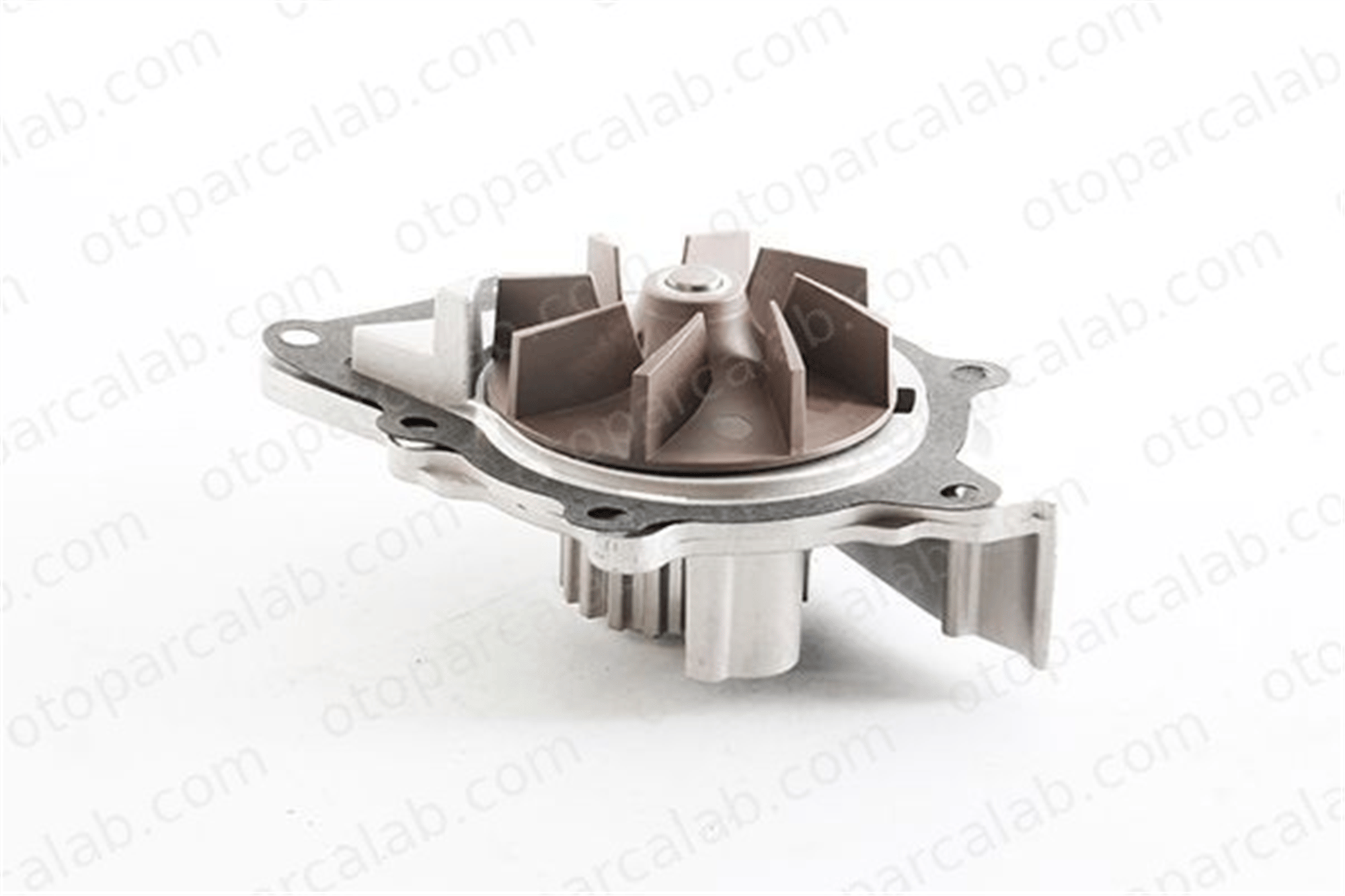 BSG 15-500-041 Devirdaim Su Pompası LAND ROVER FREELANDER 2 CITROËN C-CROSSER LR011694 1201H7