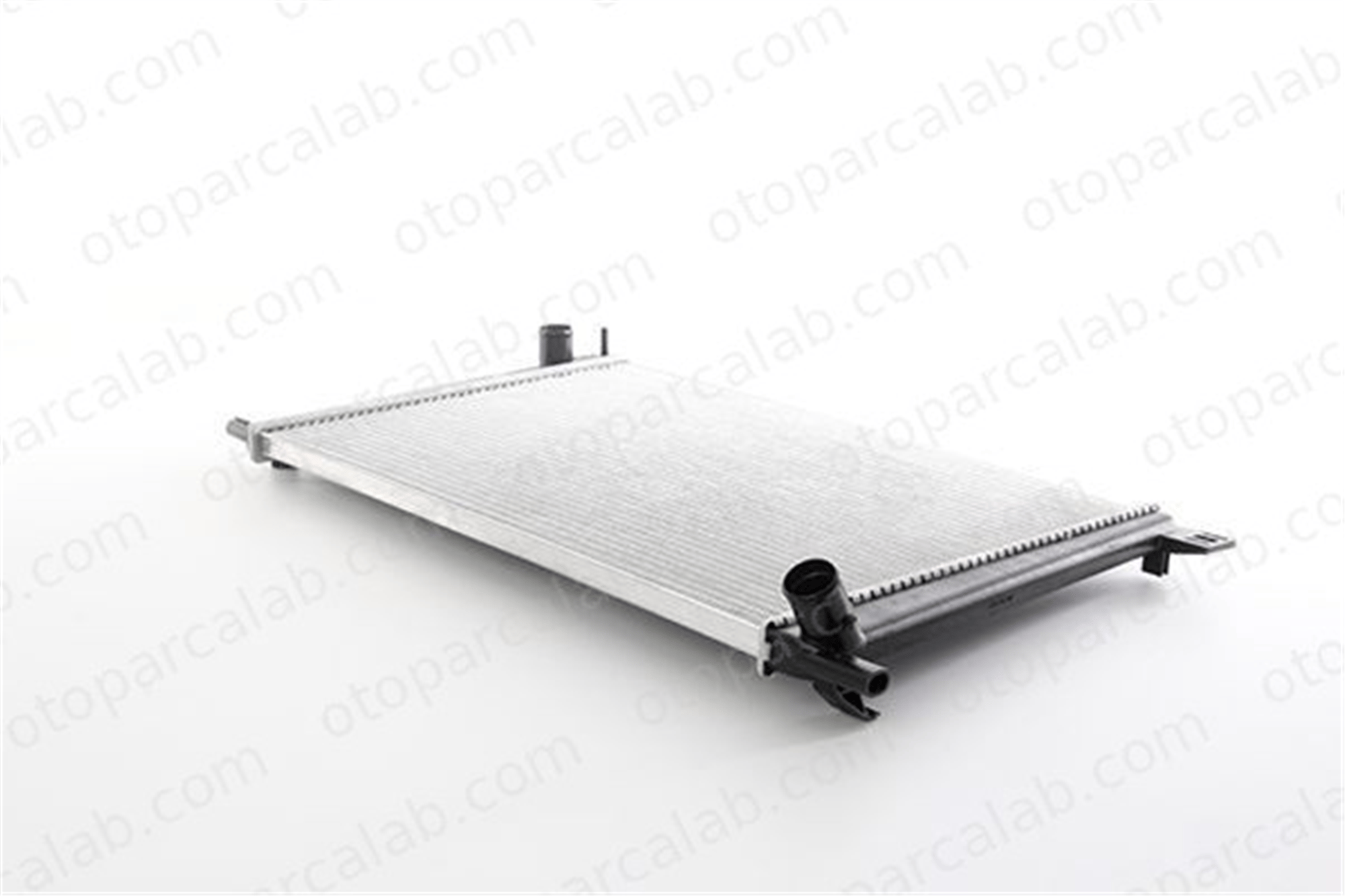 BSG 15-520-027 Su Radyatörü MINI MINI MINI CLUBMAN 8V518005FD1775583 17117535099
