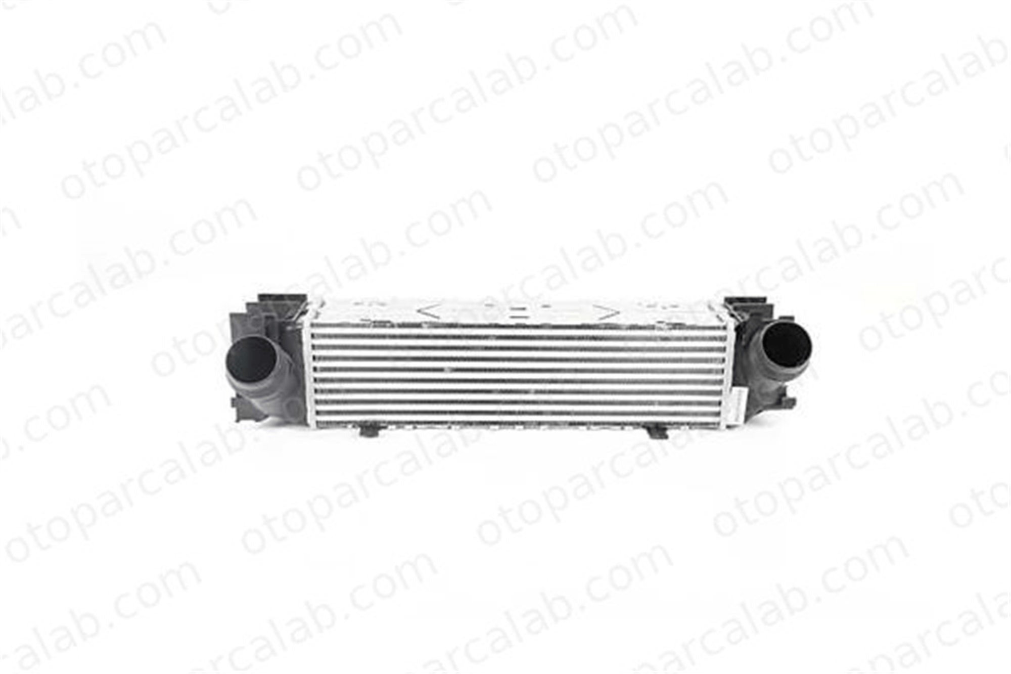 BSG 15-535-016 Turbo Radyatörü BMW 1 3 17517600532 17517600531