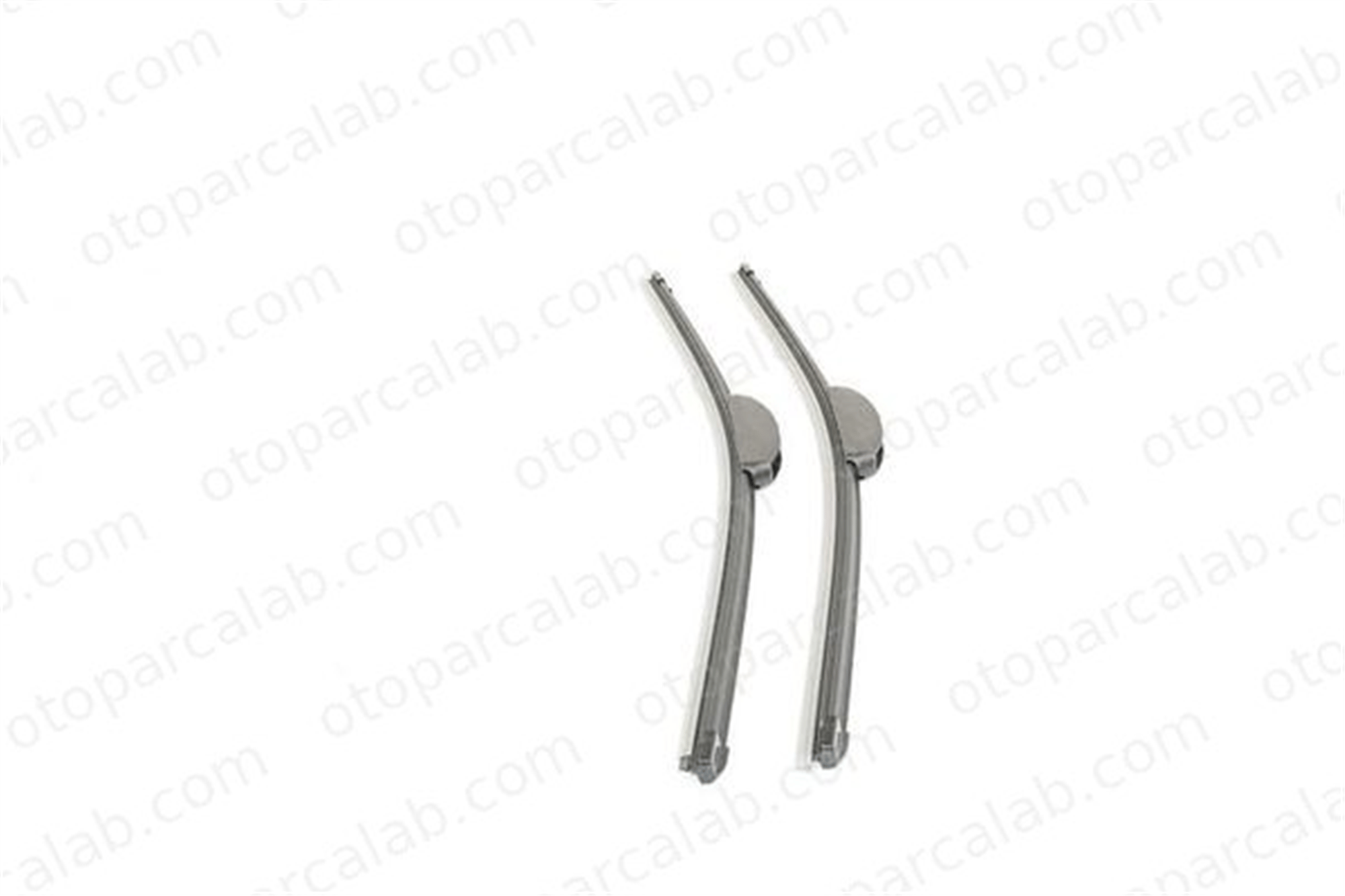 BSG 15-992-025 Silecek Süpürgesi Ön 550/550 mm - 22/22 inç RENAULT KANGOO / GRAND KANGOO II KANGOO Express LR018368 LR018367