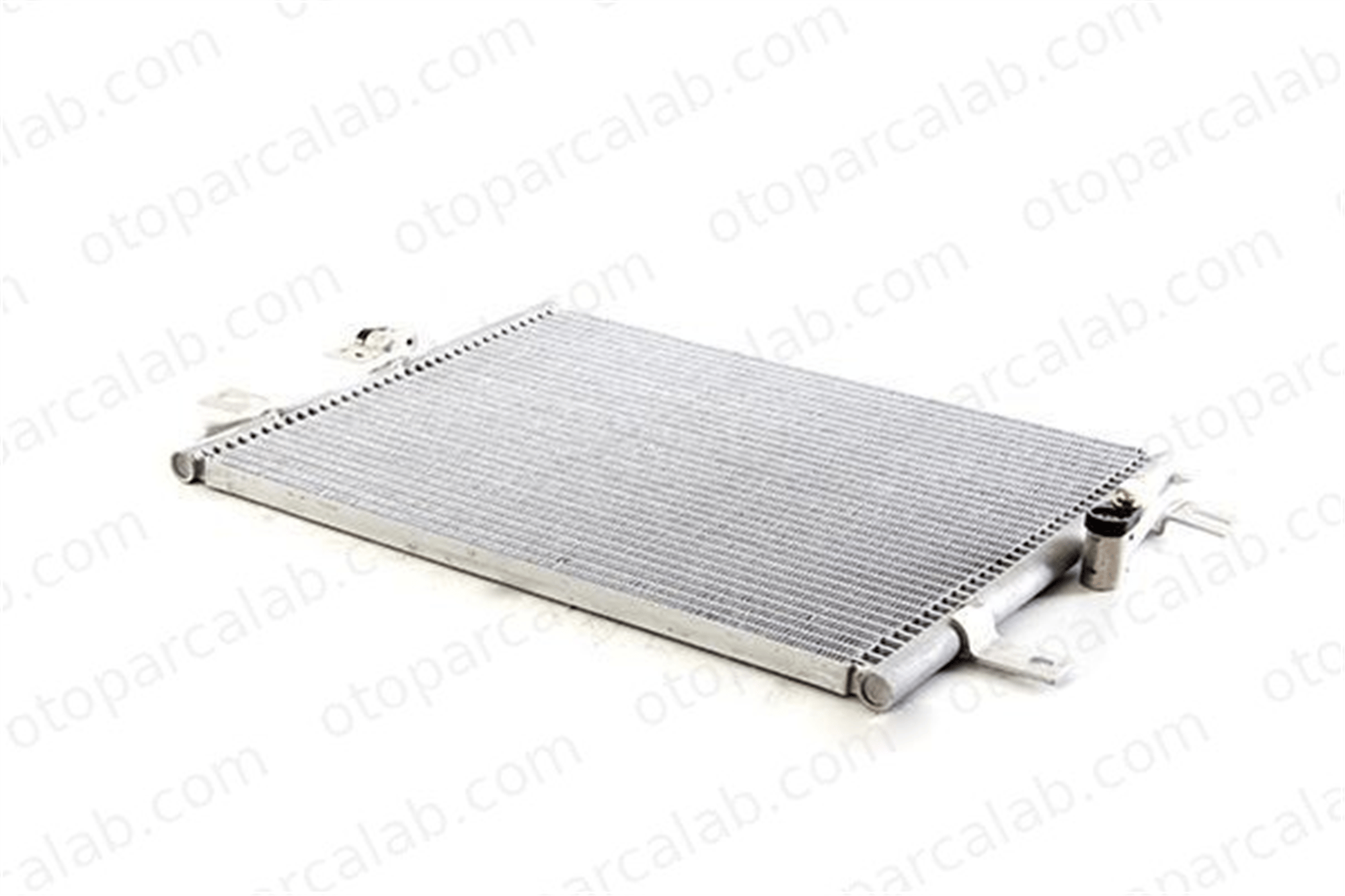 BSG 25-525-010 Klima Radyatörü FIAT PALIO Weekend PALIO 46826683 46803403
