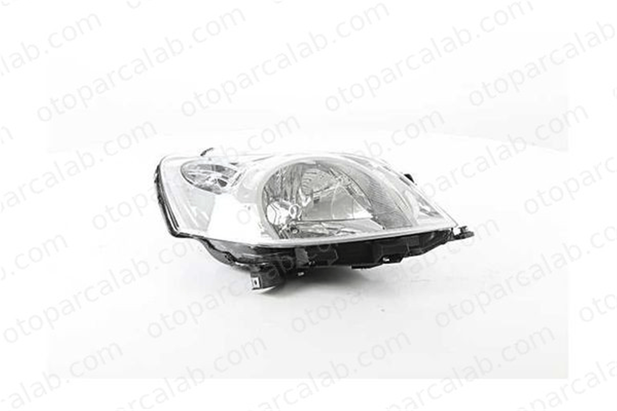 BSG 25-800-011 Far Sağ FIAT FIORINO Kasa/büyük limuzin QUBO 1353197080 6205AY